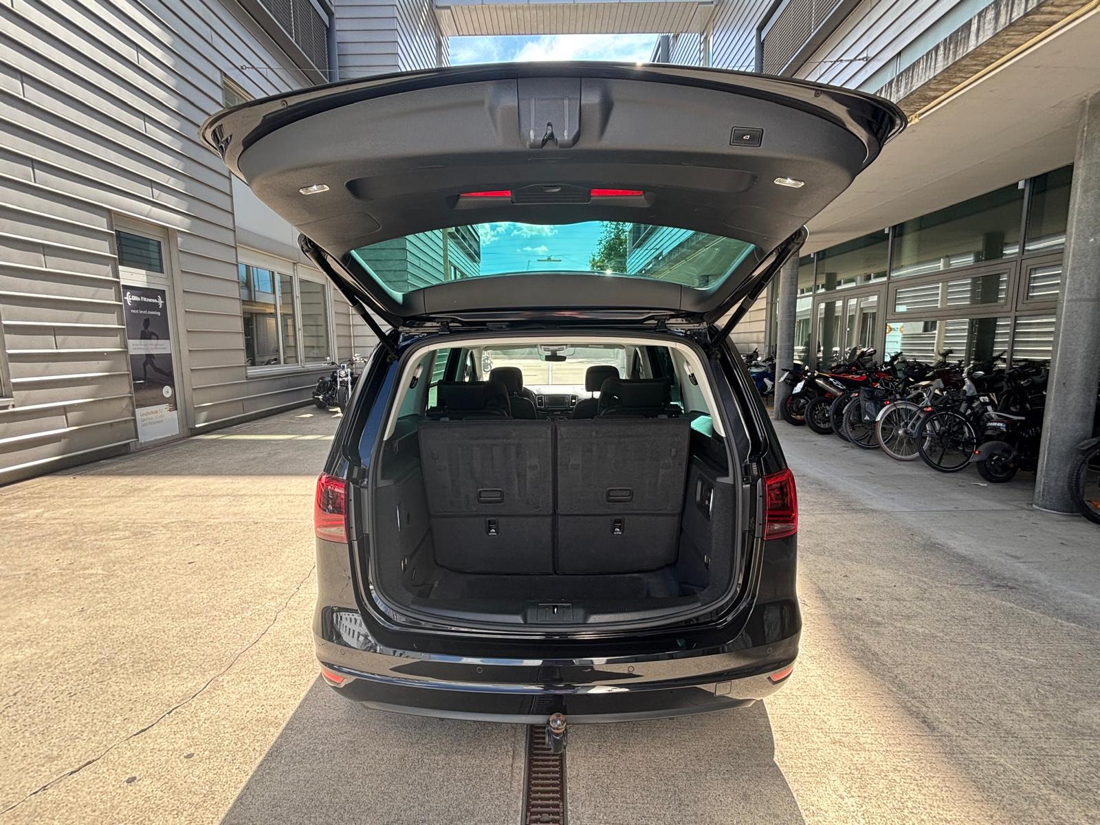 SEAT Alhambra 2.0 TDI 4Drive SWISS FR-image-20