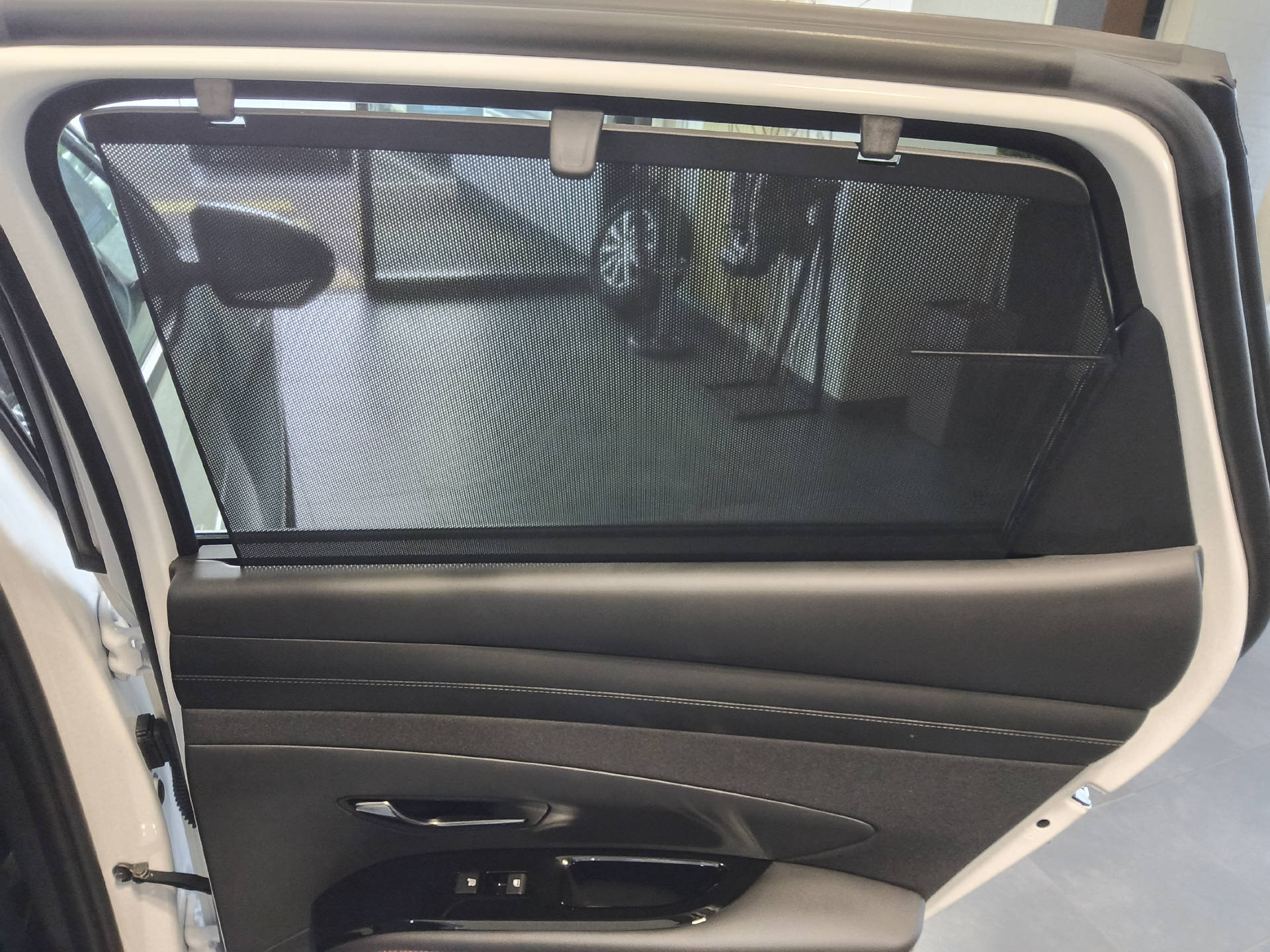 HYUNDAI Tucson 1.6 T-GDi HEV N-Line 4WD-image-11