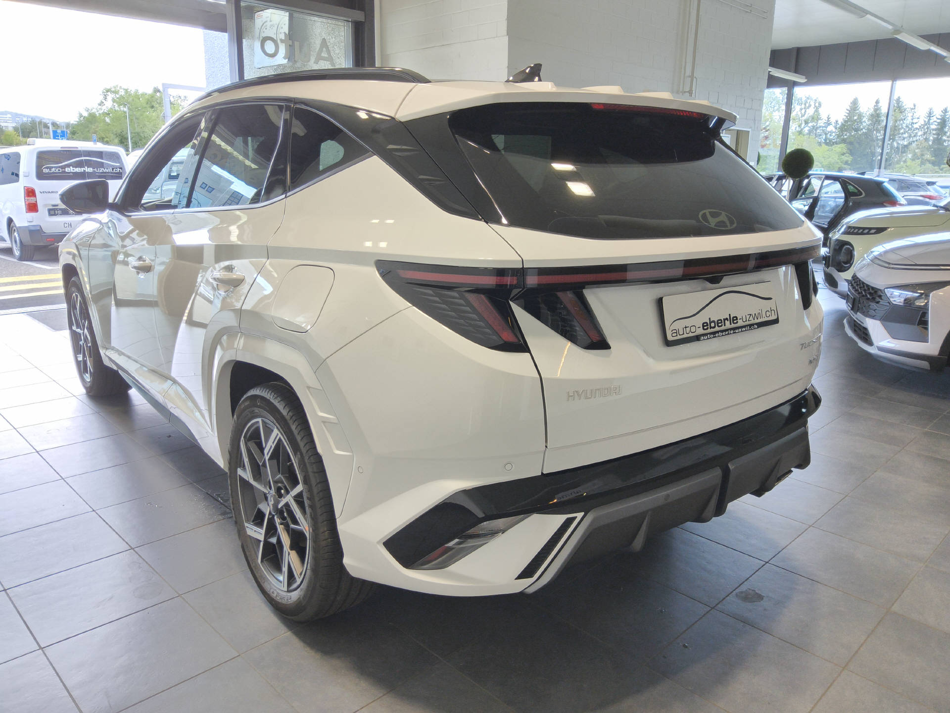 HYUNDAI Tucson 1.6 T-GDi HEV N-Line 4WD-image-4