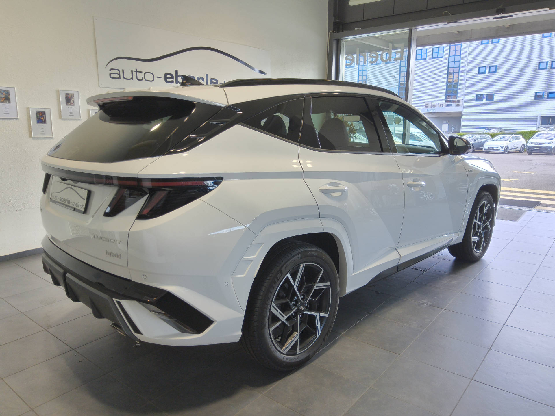HYUNDAI Tucson 1.6 T-GDi HEV N-Line 4WD-image-6