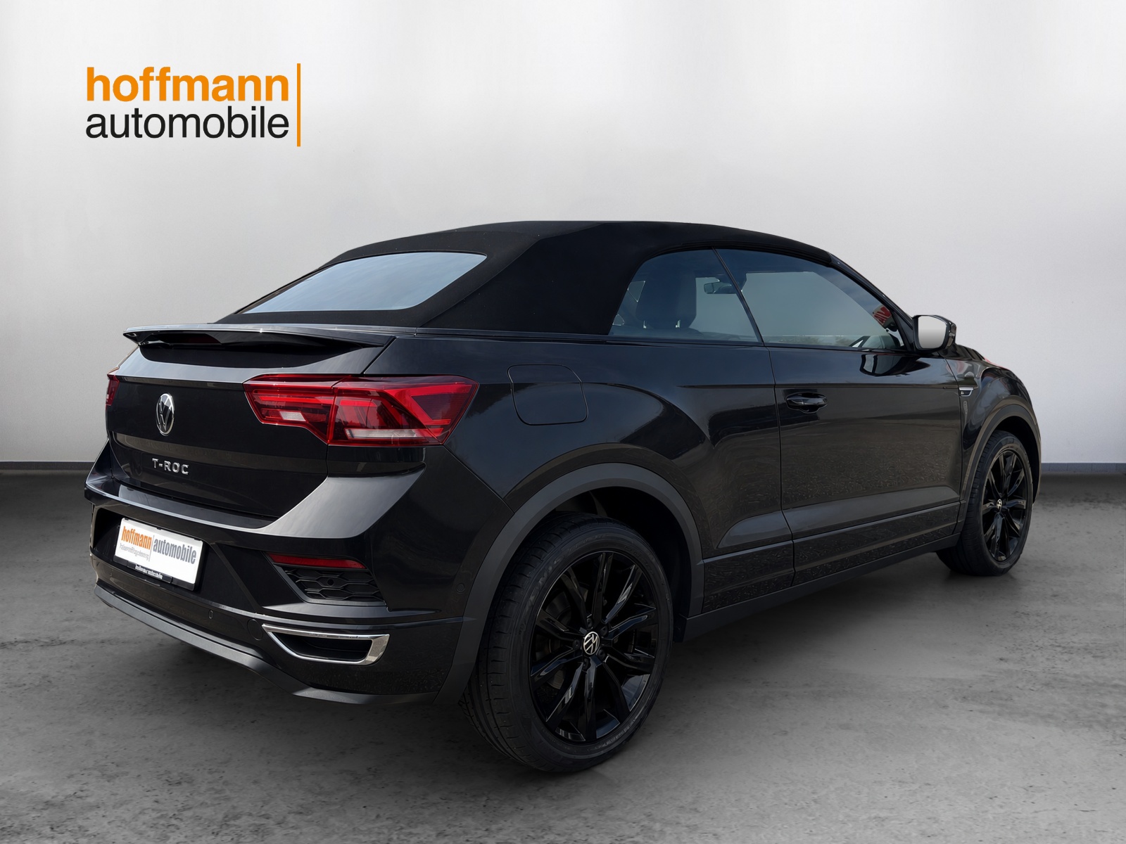 VW T-Roc Cabriolet 1.5 TSI EVO Black & White DSG-image-6