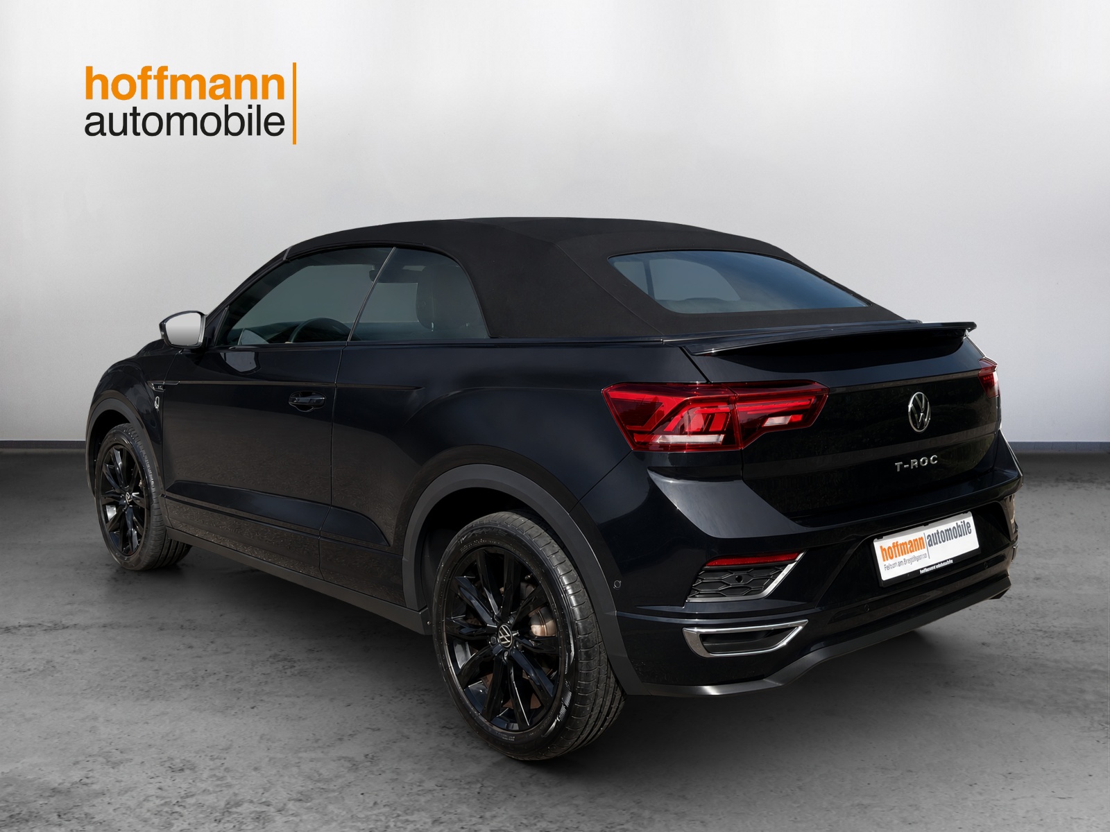 VW T-Roc Cabriolet 1.5 TSI EVO Black & White DSG-image-10