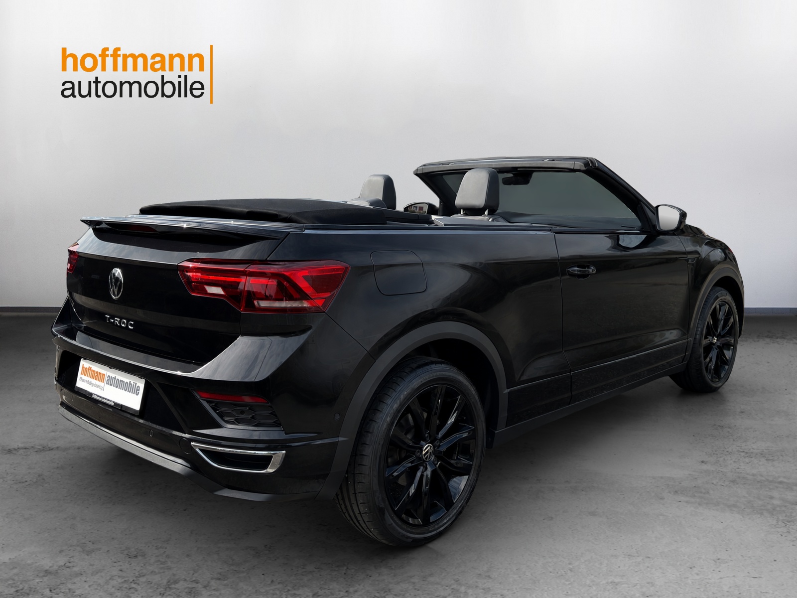 VW T-Roc Cabriolet 1.5 TSI EVO Black & White DSG-image-5
