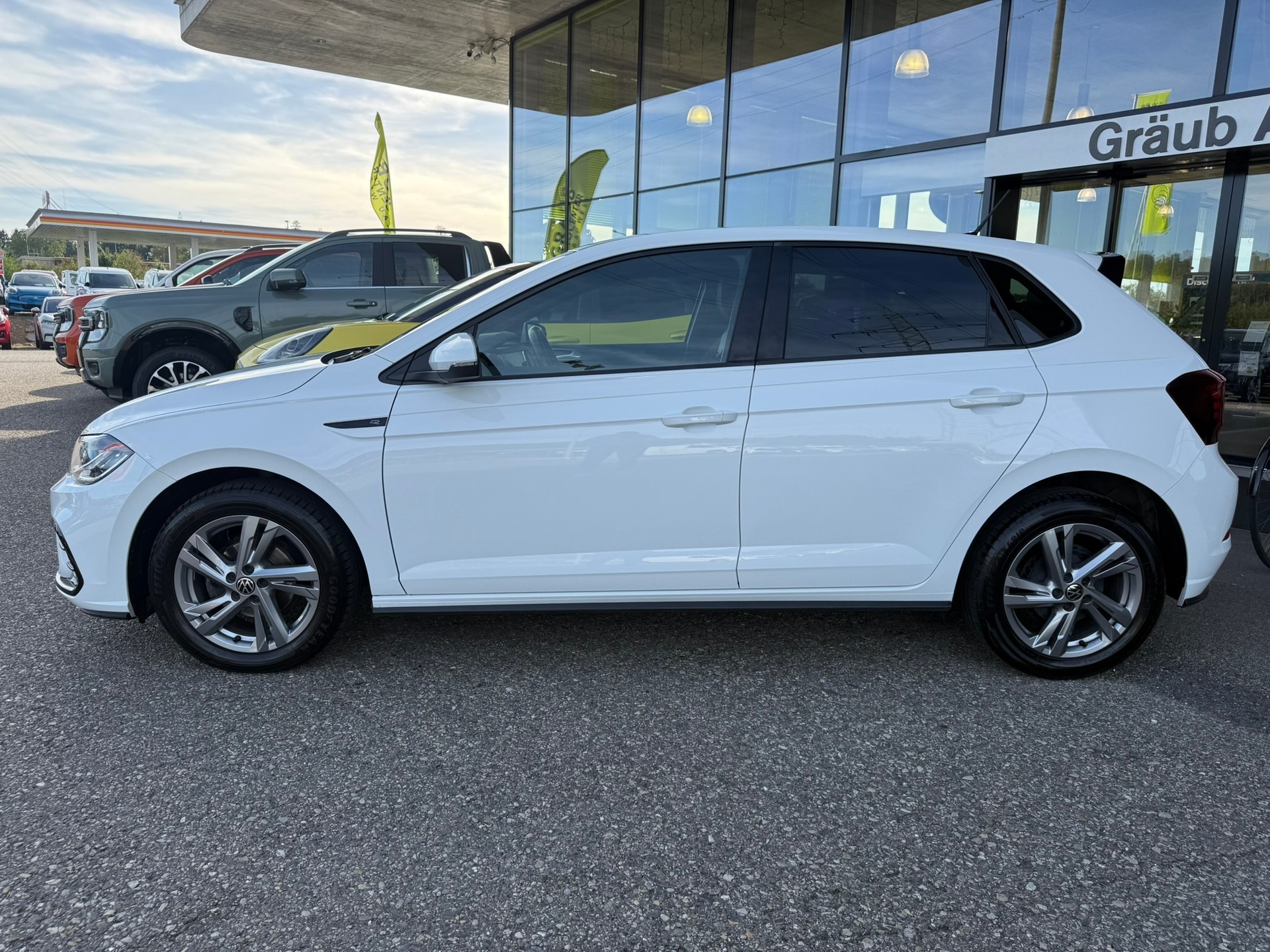 VW Polo 1.0 TSI R-Line DSG-image-3