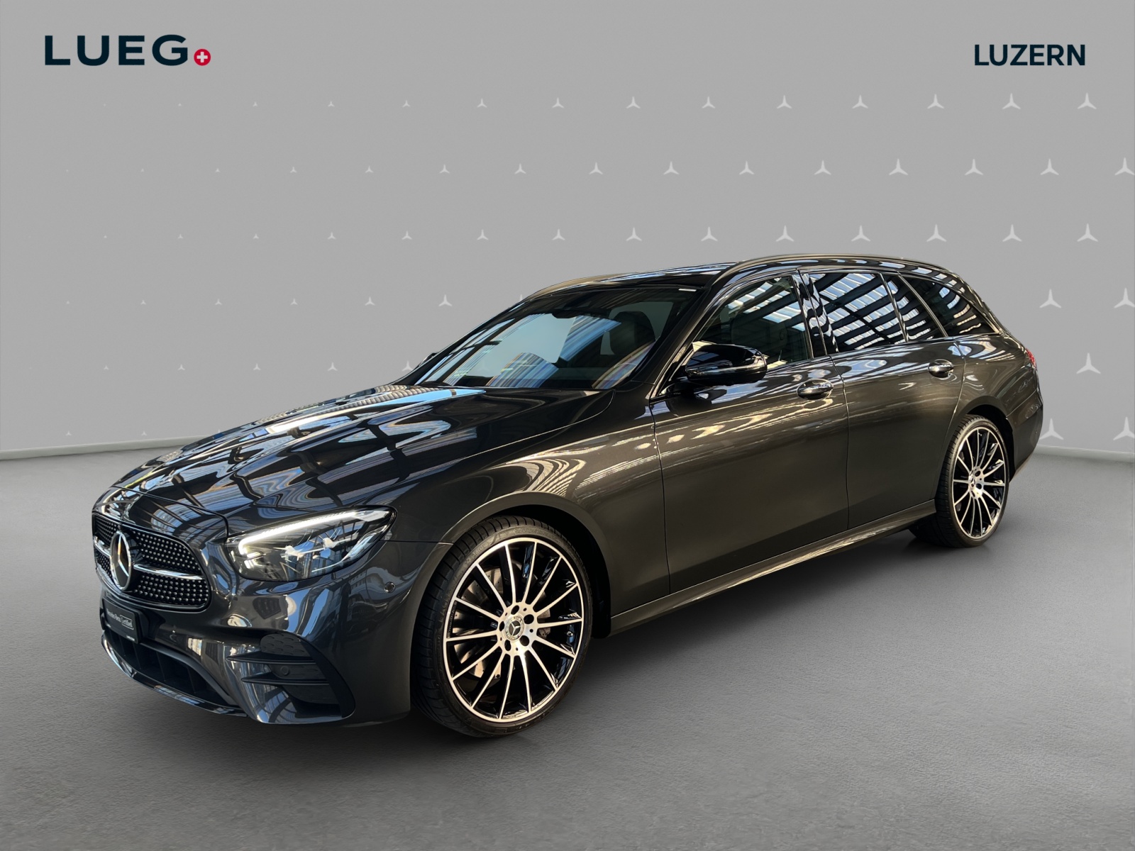 MERCEDES-BENZ E 220 d T 4Matic AMG Line 9G-Tronic