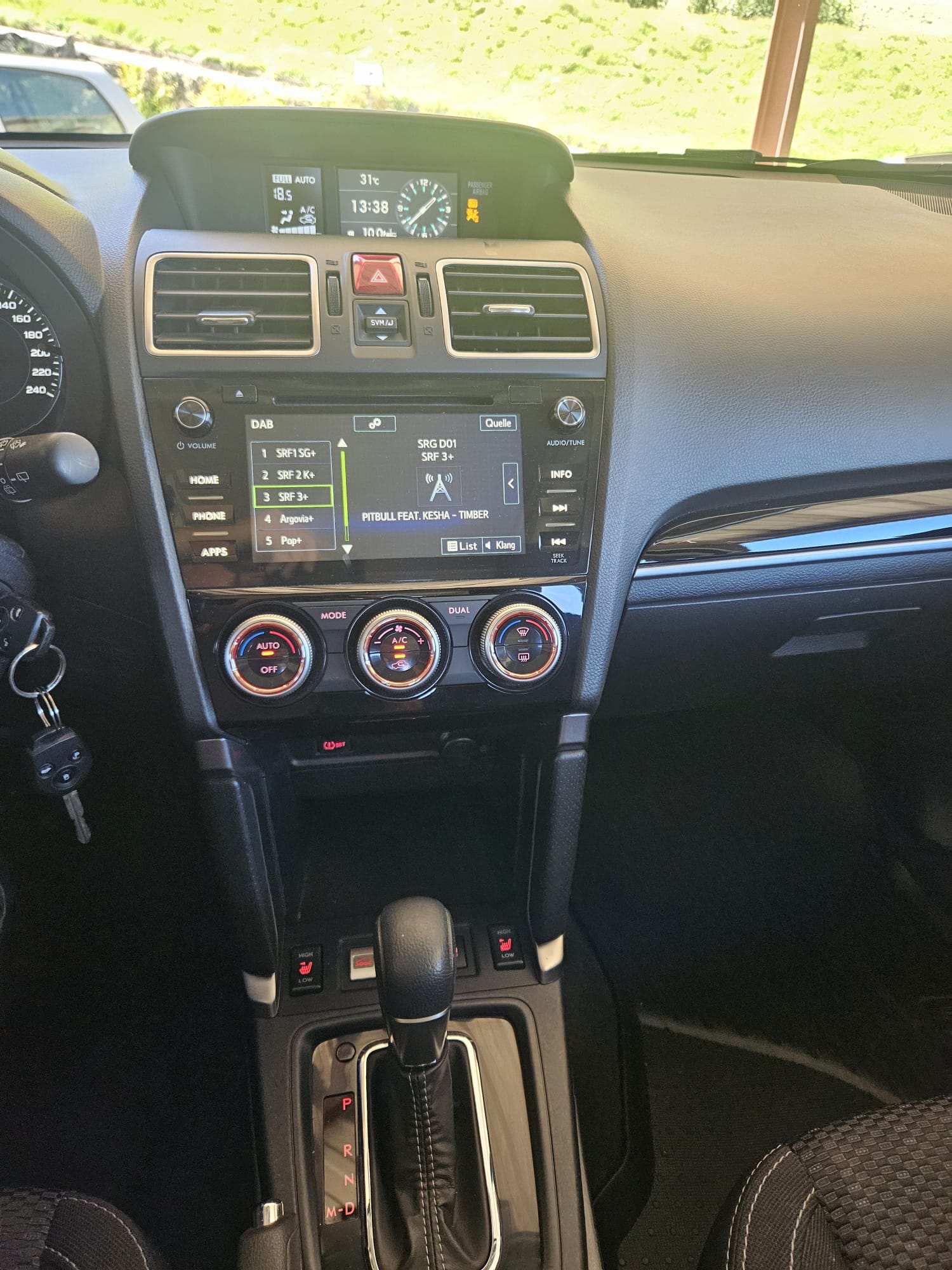 SUBARU Forester 2.0i Swiss Plus Lineartronic-image-7