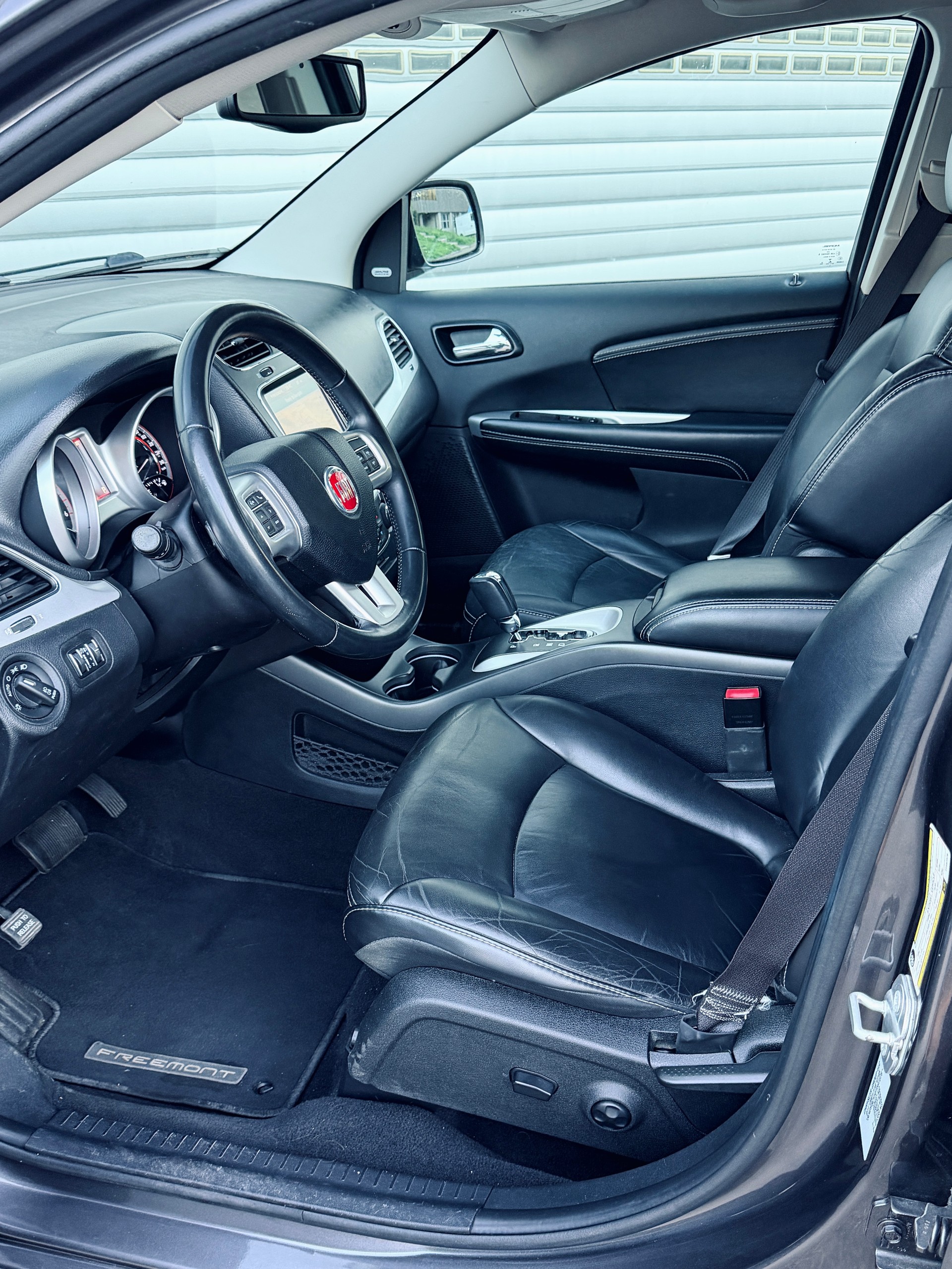 FIAT Freemont 2.0 MJ Lounge AWD Automat-image-7