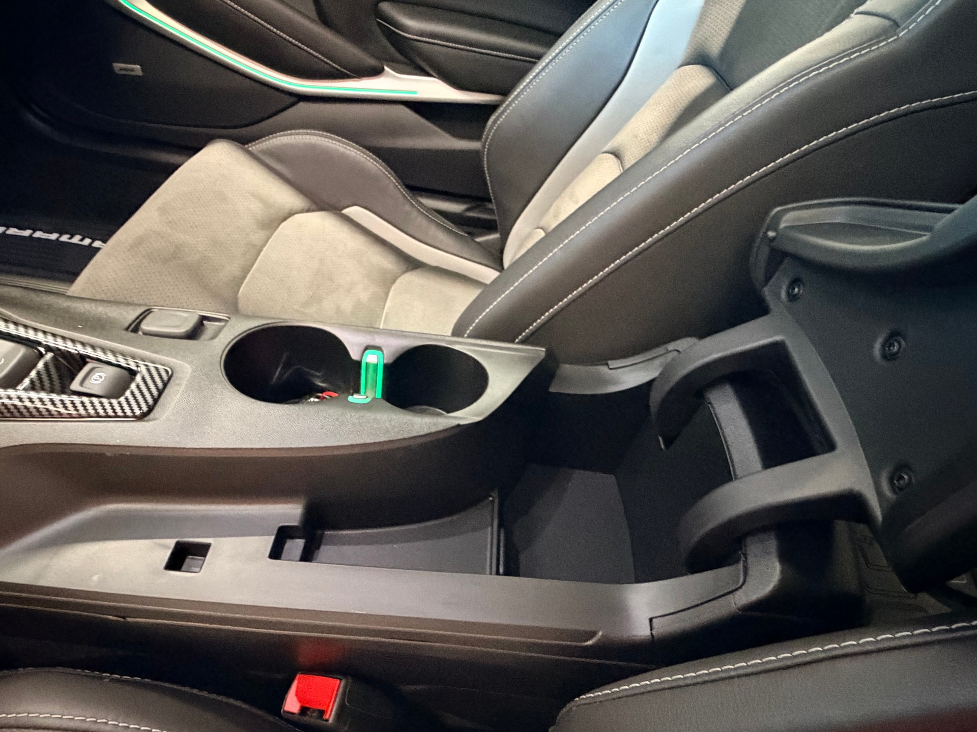 CHEVROLET SS 6.2 V8 462PS-image-29