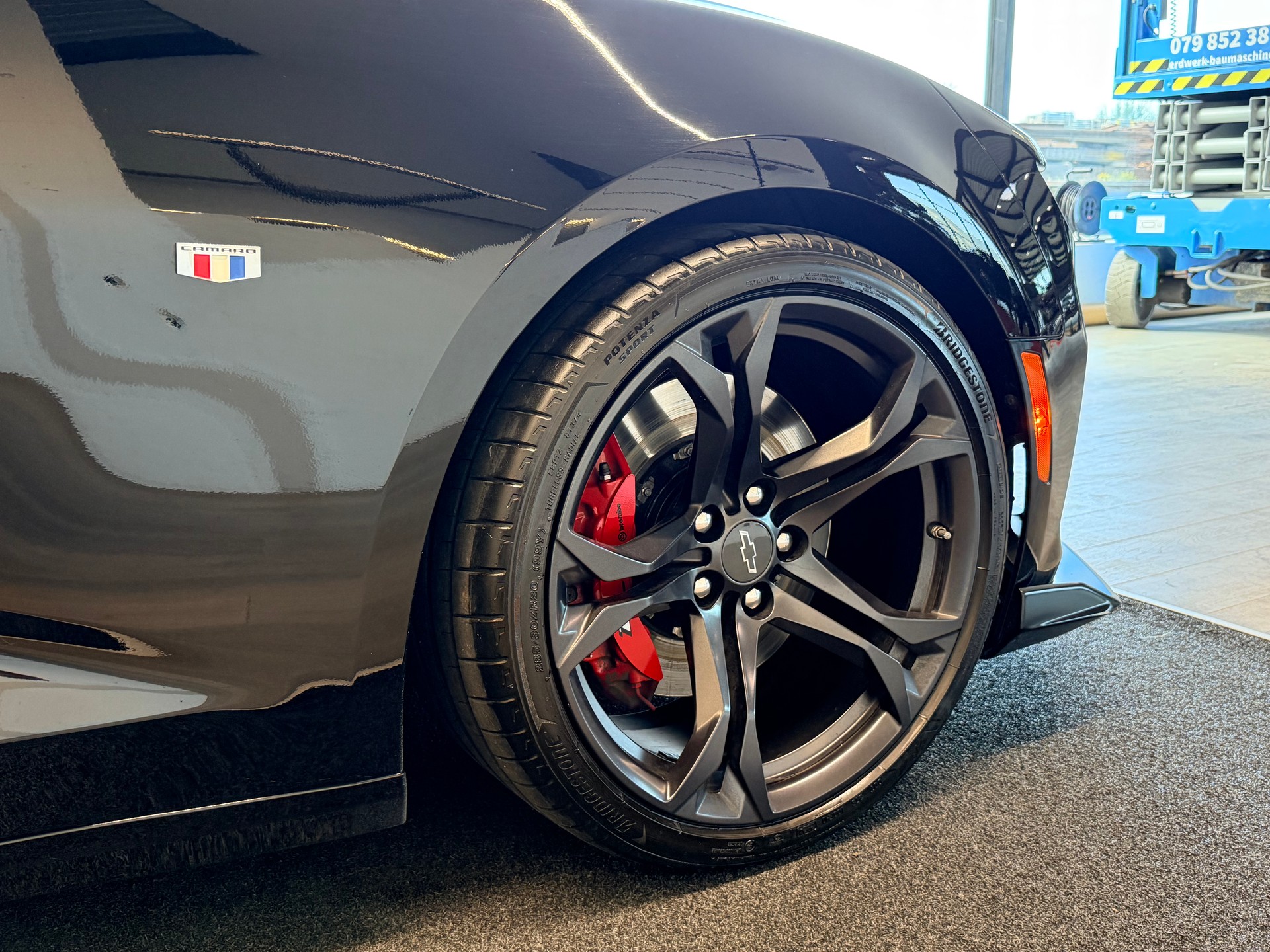 CHEVROLET SS 6.2 V8 462PS-image-6