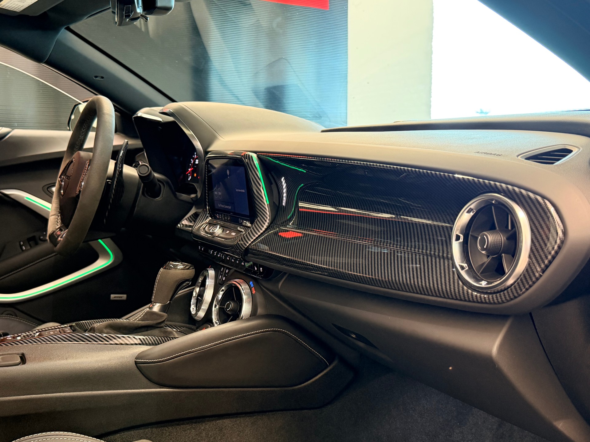 CHEVROLET SS 6.2 V8 462PS-image-24