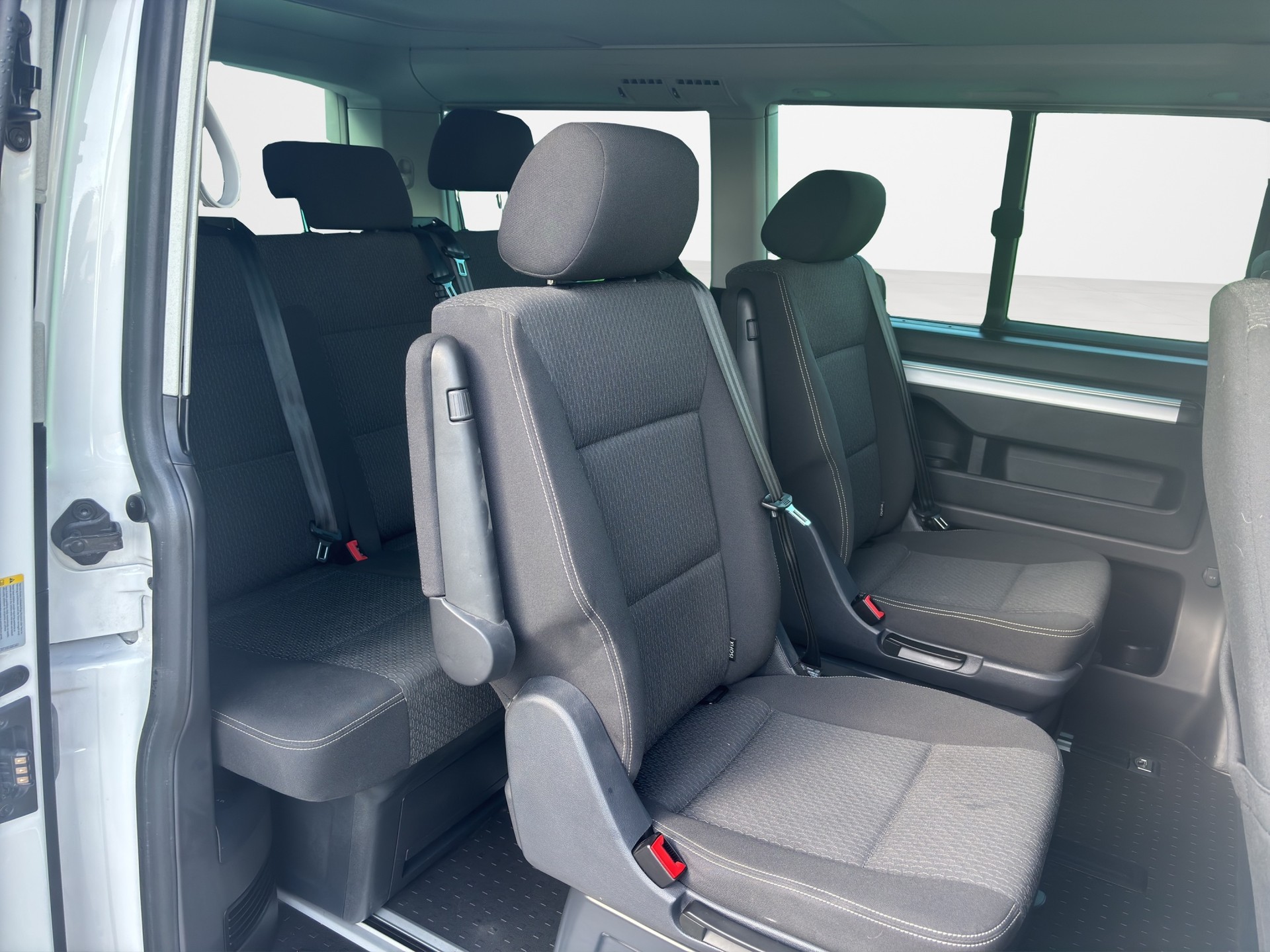 VW T6 California 2.0 Bi-TDI Beach Liberty 4Motion DSG-image-10