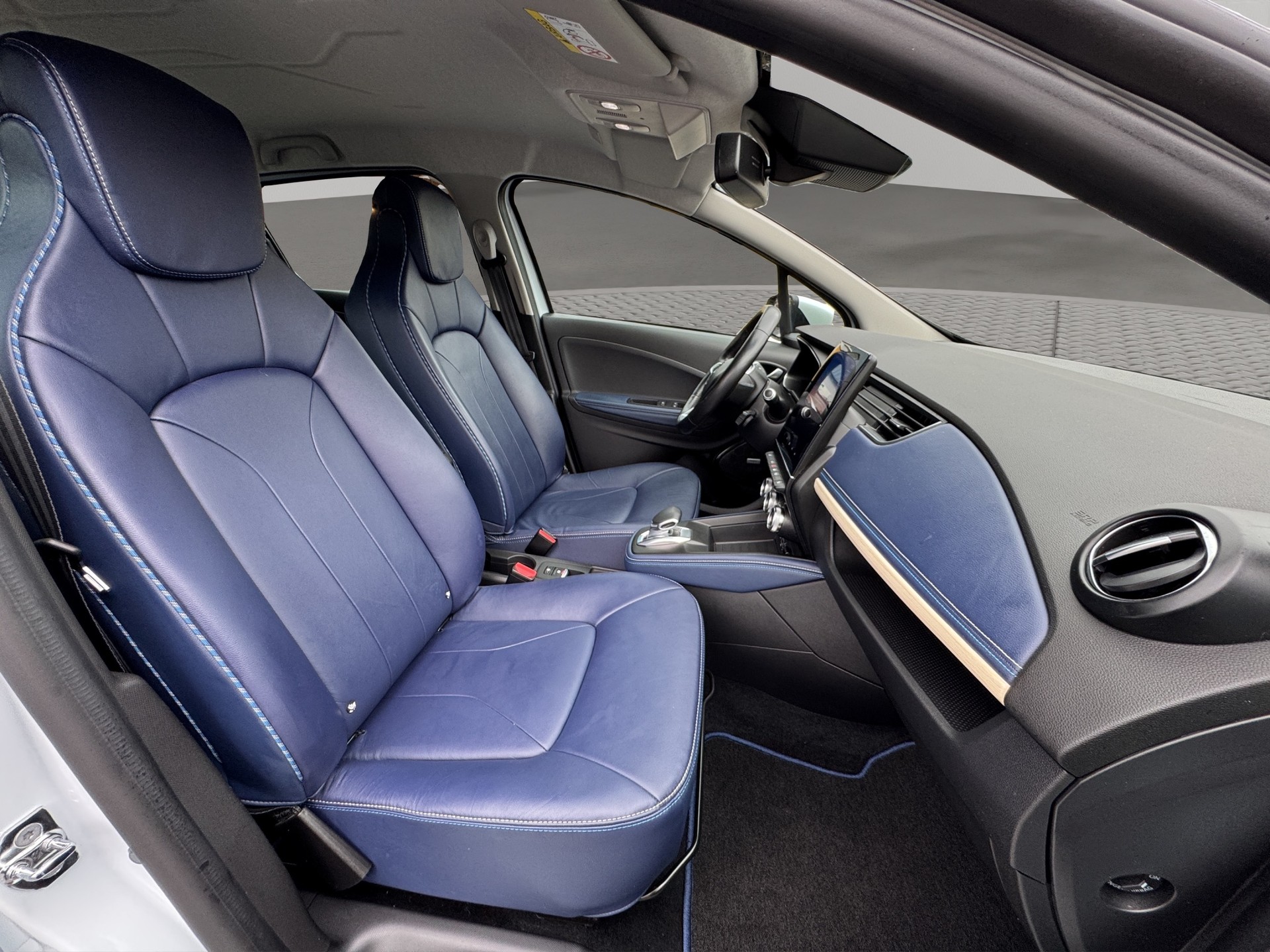 RENAULT Zoe Riviera R135 (incl. Batterie) (Leasing oder Kredit möglich!)-image-10