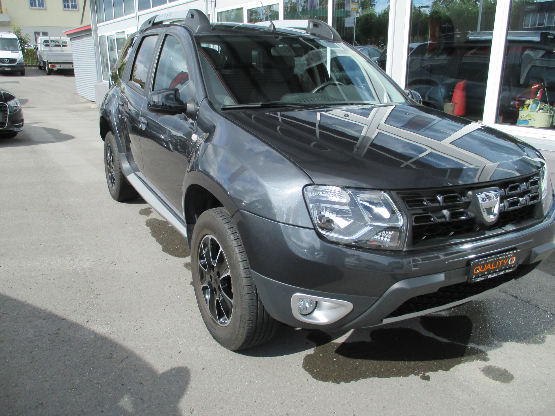 DACIA Duster 1.5 dCi Fischer man's Friend 4x2 EDC-image-2