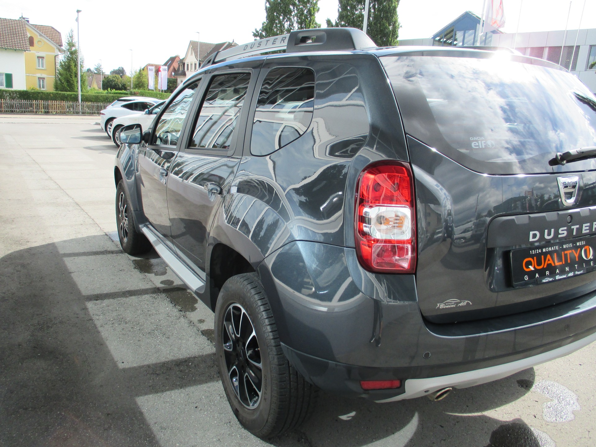 DACIA Duster 1.5 dCi Fischer man's Friend 4x2 EDC-image-6