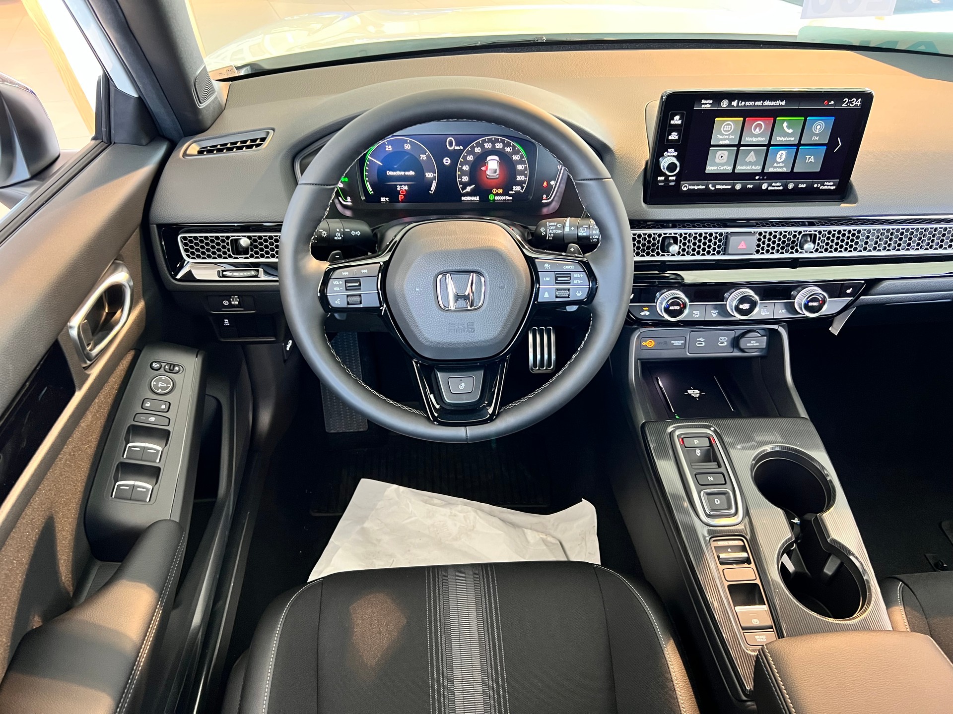 HONDA Civic 2.0 i-MMD HEV Sport-image-8