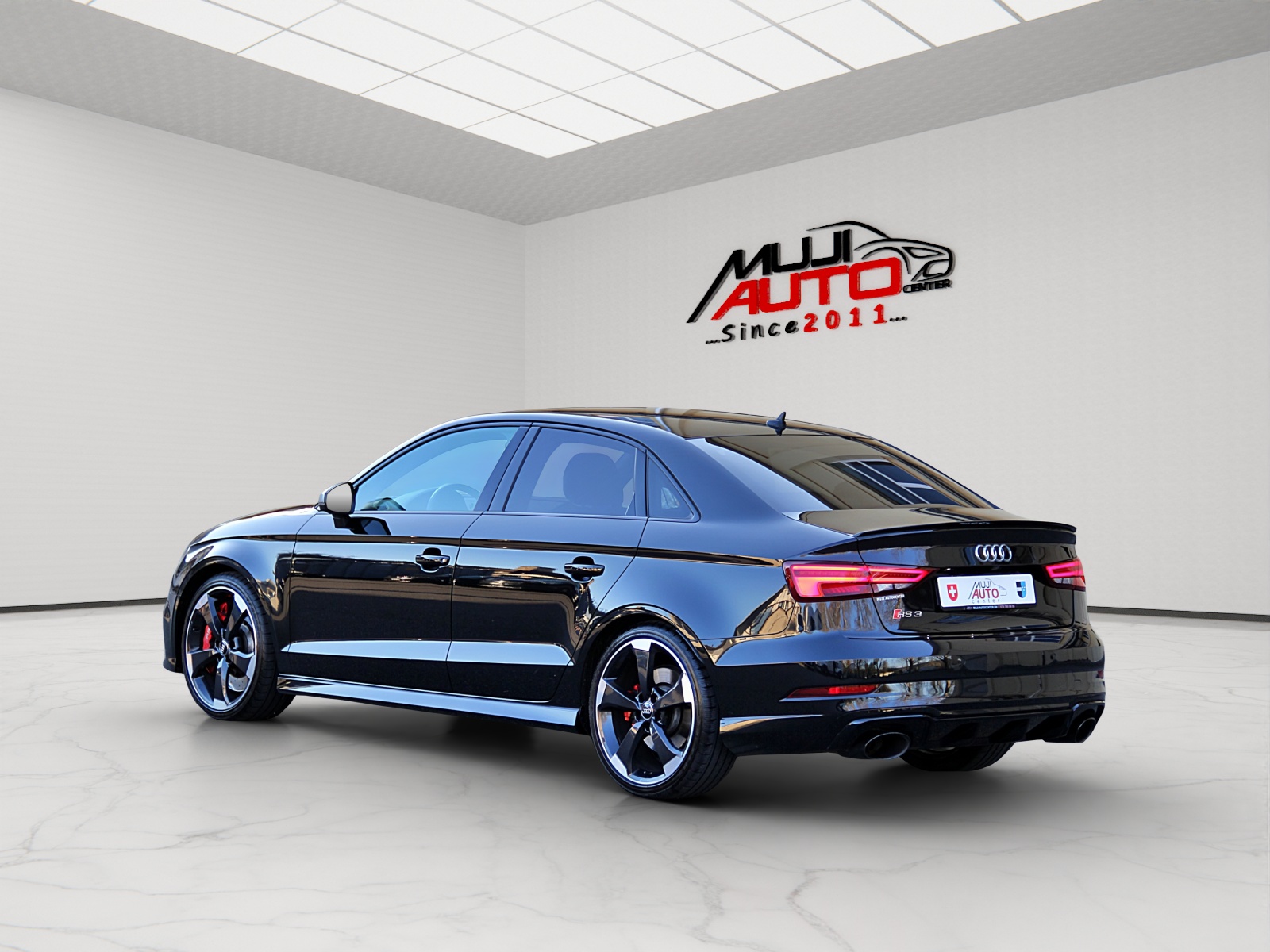 AUDI RS3 Sedan 2.5 TSI quattro S-tronic-image-2