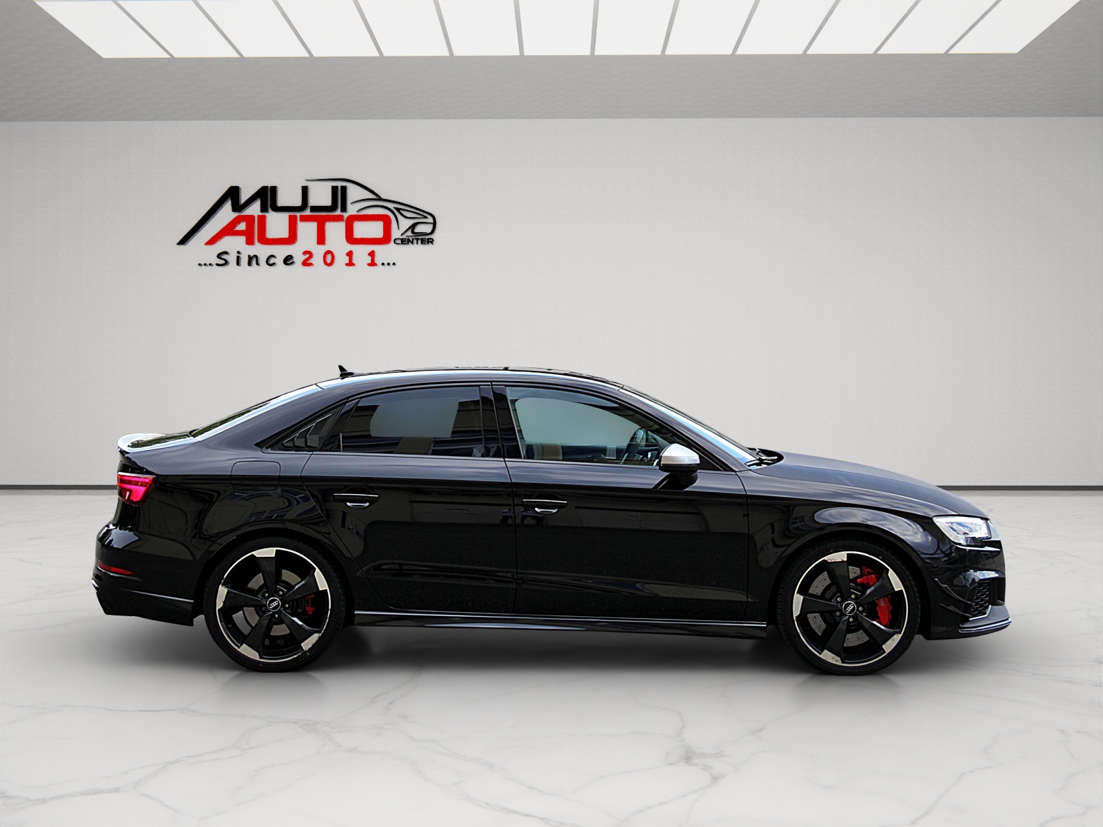 AUDI RS3 Sedan 2.5 TSI quattro S-tronic-image-5