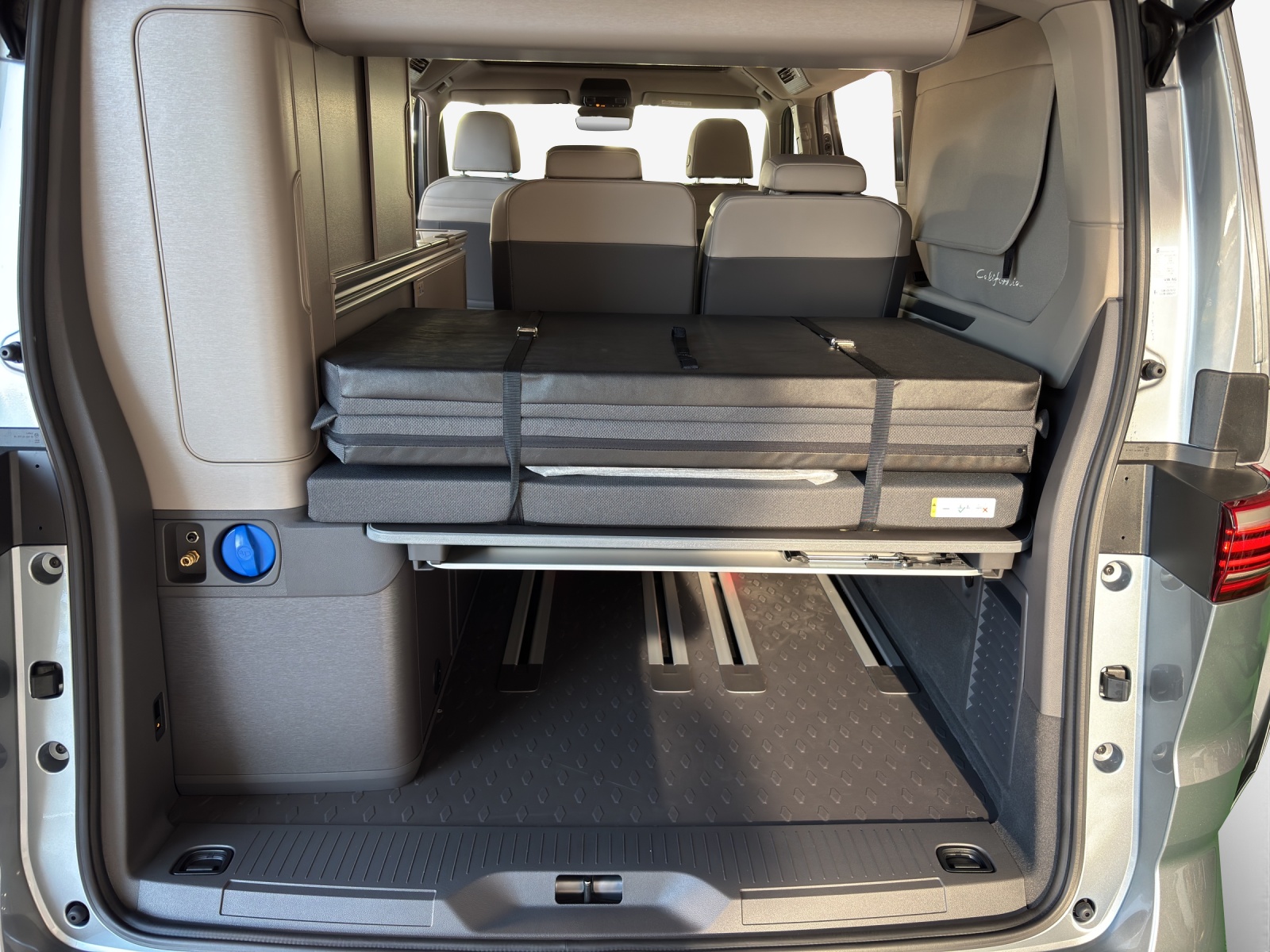 VW California 2.0 TDI Ocean Liberty-image-12