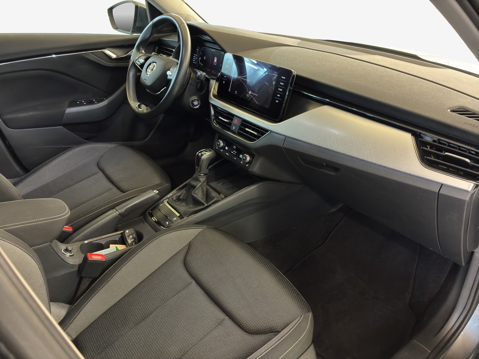 SKODA AMIQ TOUR 1.0 TSI 110 PS 7DSG-image-12