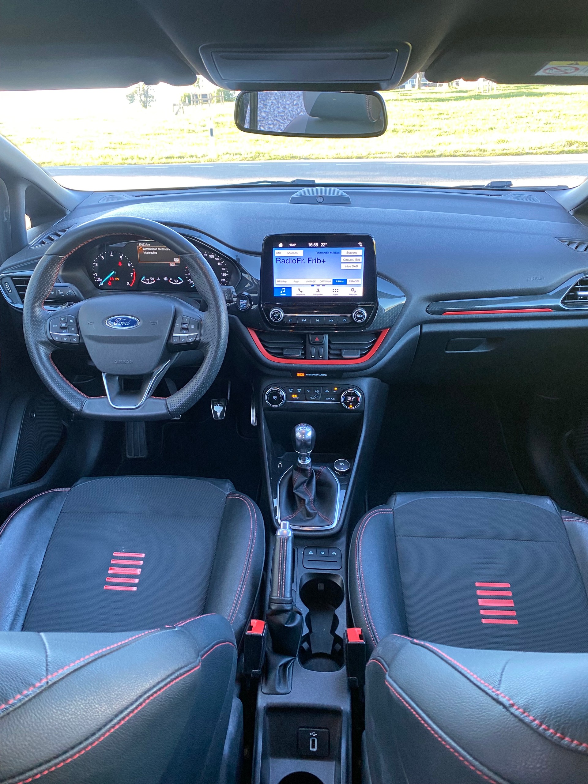 FORD Fiesta 1.0 SCTi ST Line-image-15