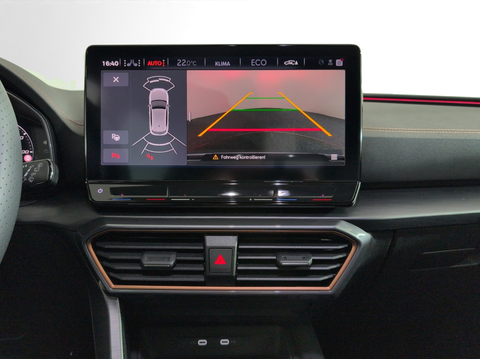 CUPRA LEON 1.4 e-HYBRID pHEV VZ DSG-image-10
