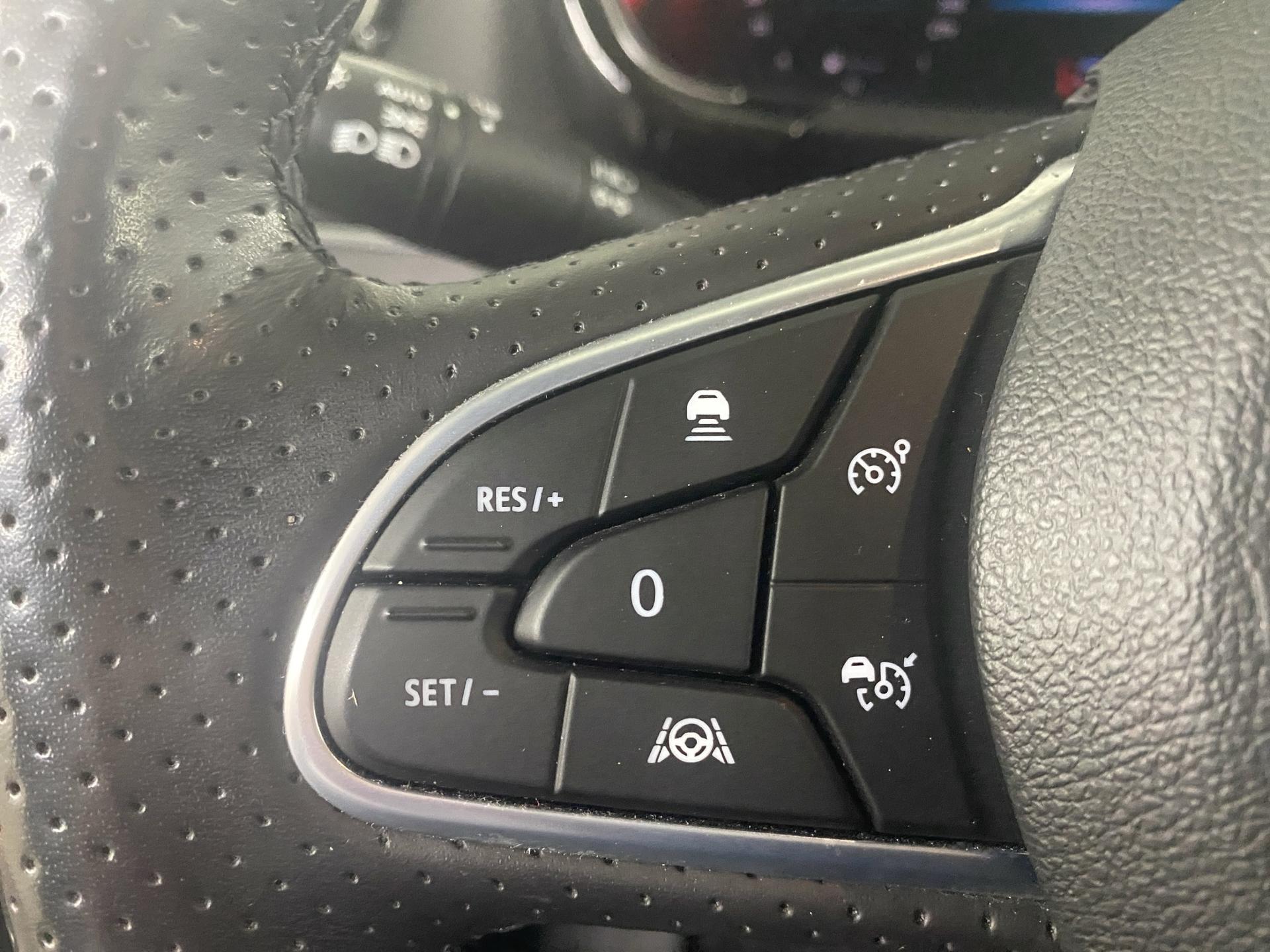 RENAULT Espace 2.0 dCi Initiale EDC 6-image-15
