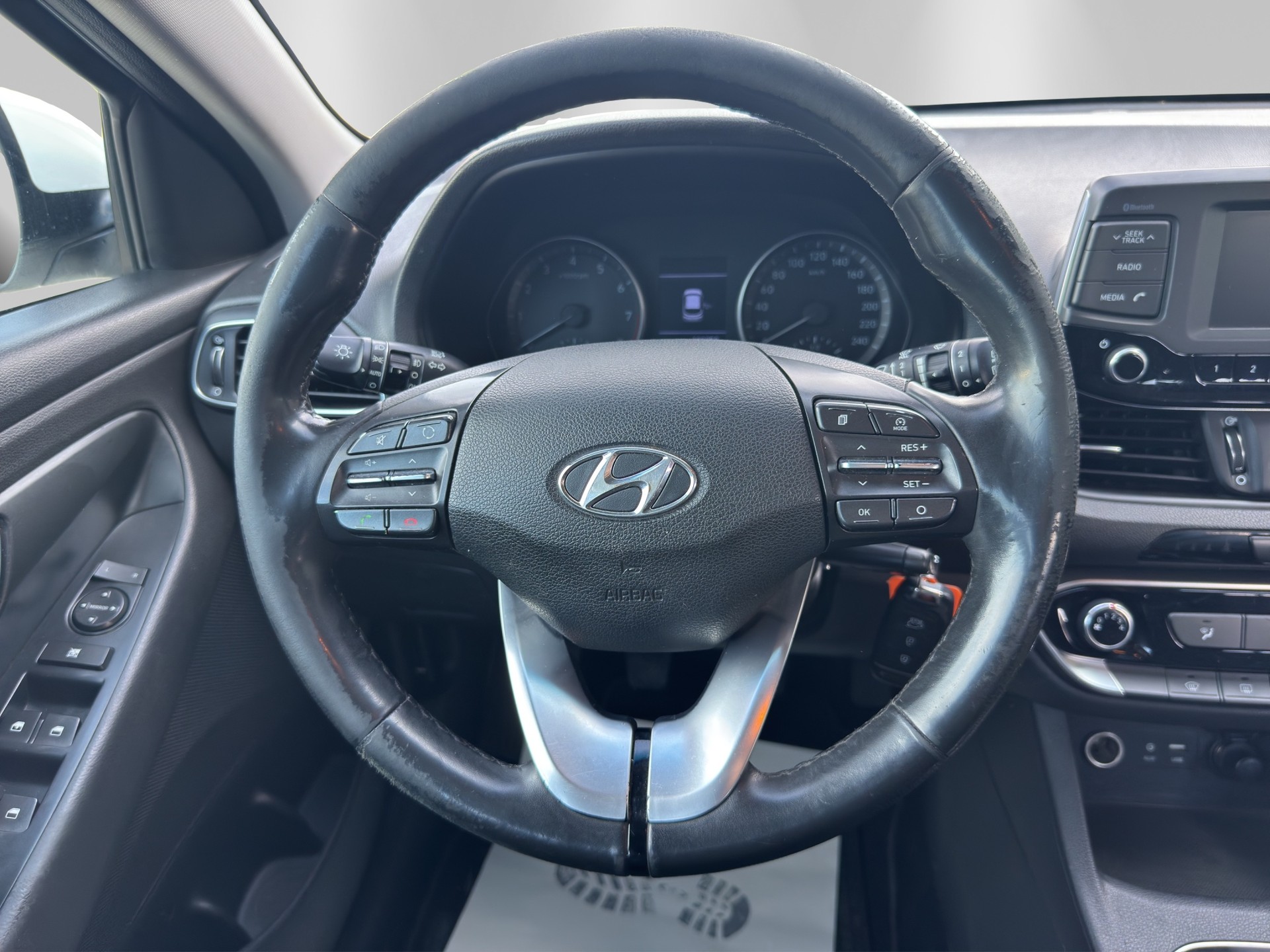 HYUNDAI i30 Wagon 1.0 T-GDi Origo-image-9