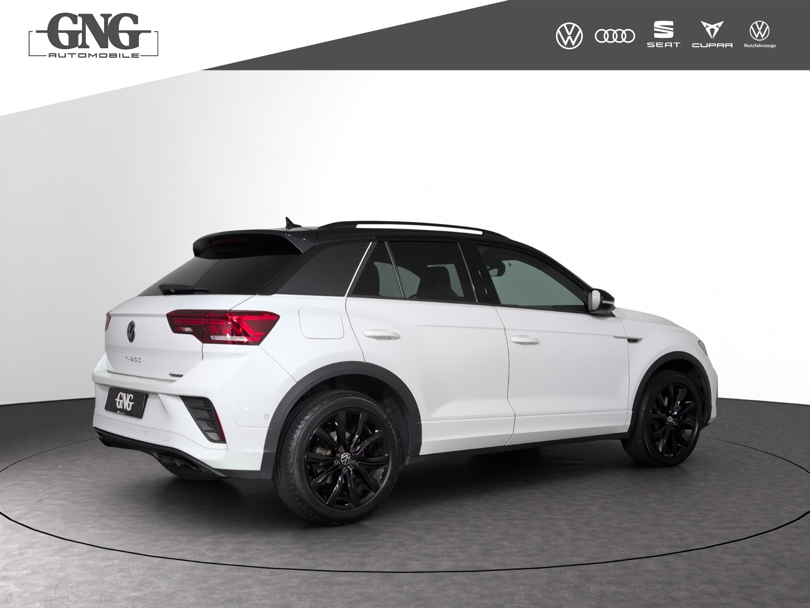 VW T-Roc 2.0 TSI R-Line DSG 4Motion-image-2