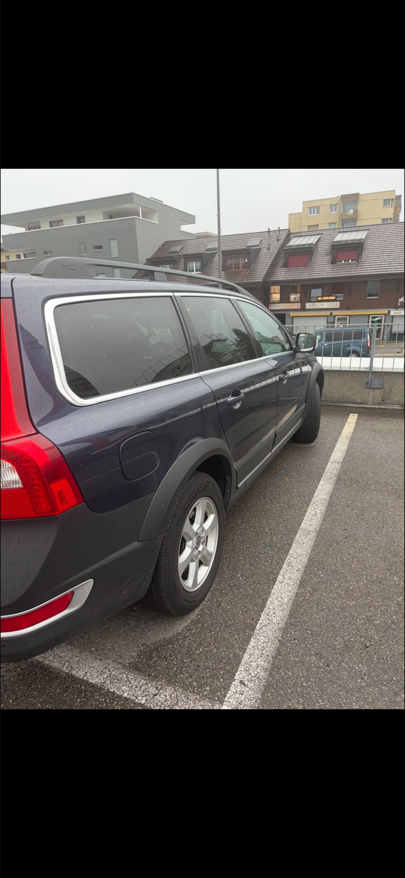 VOLVO XC70 D5 AWD Summum Geartronic-image-4
