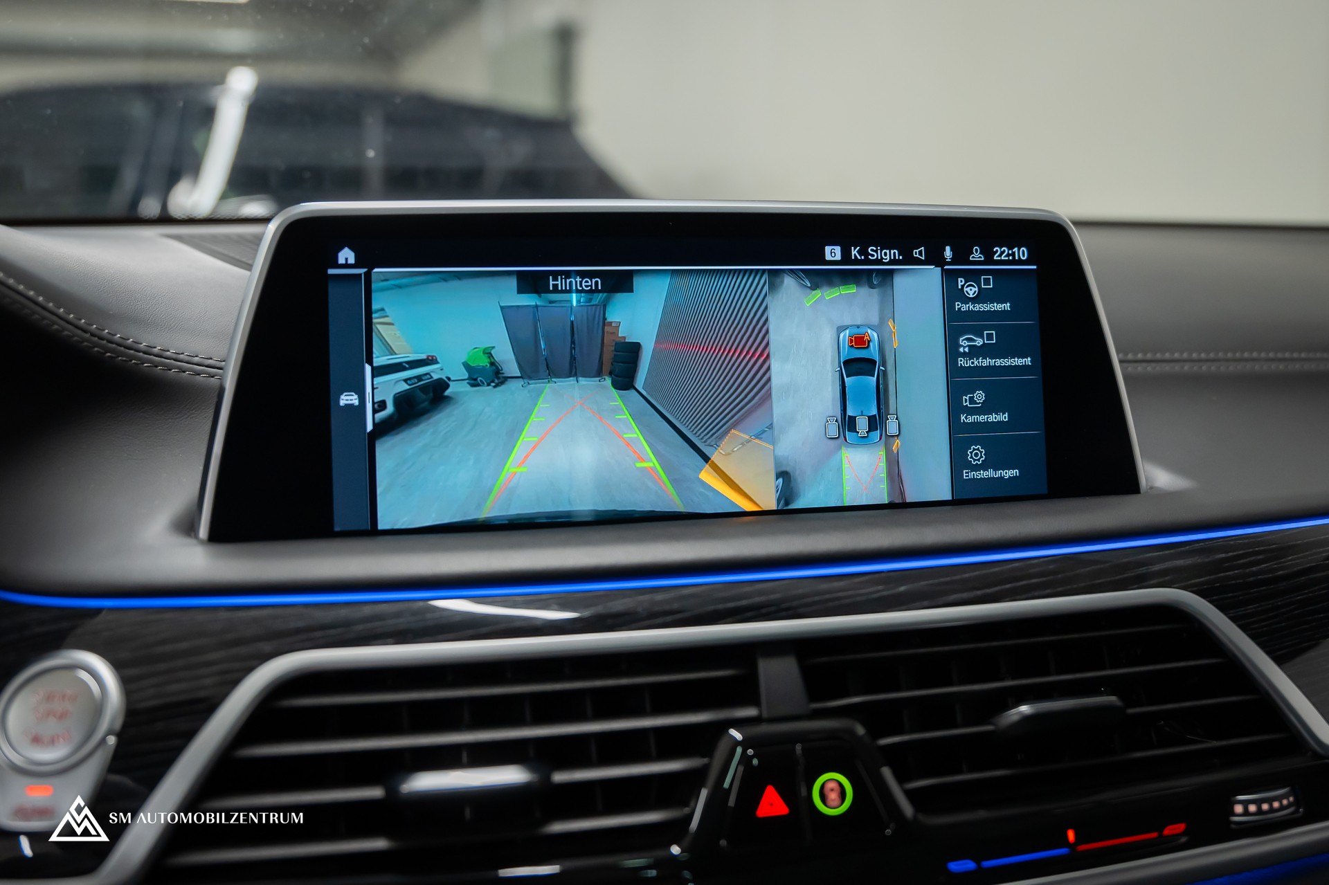 BMW 750i xDrive M Sport Steptronic / Panorama / 360° / Sitzbelüftung / Massage-image-34