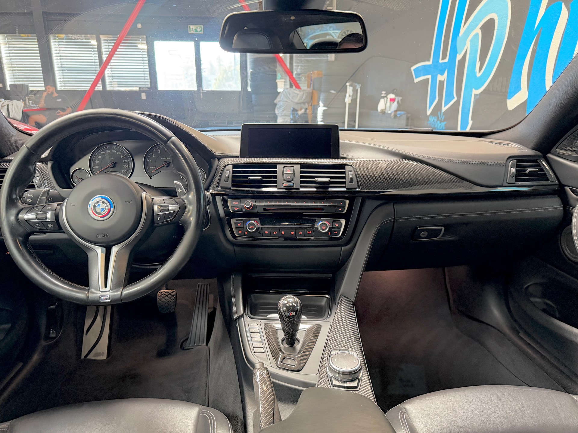 BMW M4 Coupé DKG-image-9