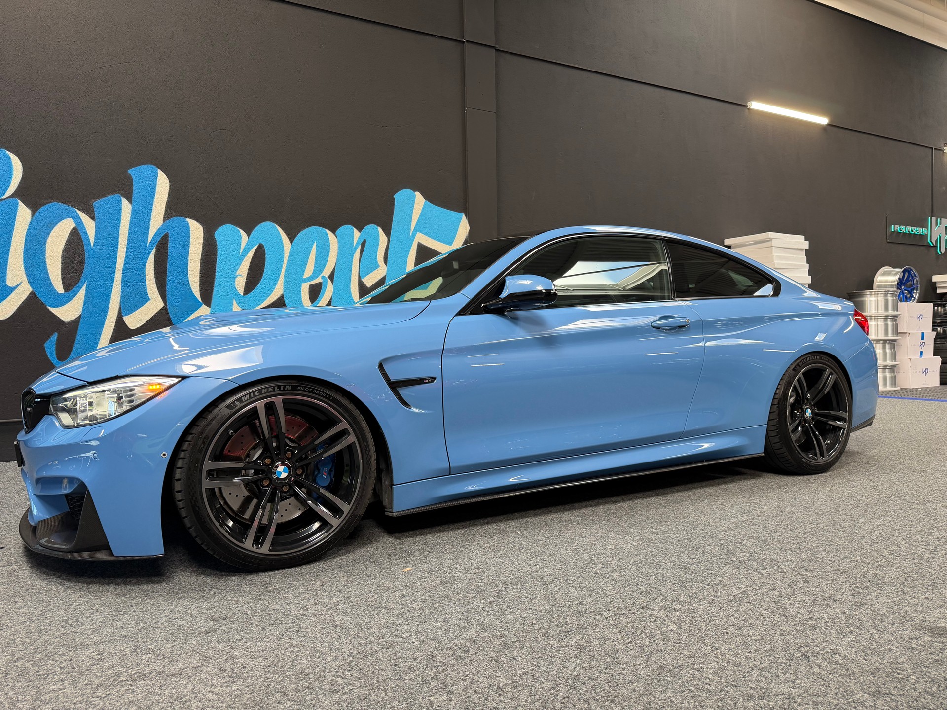 BMW M4 Coupé DKG-image-2