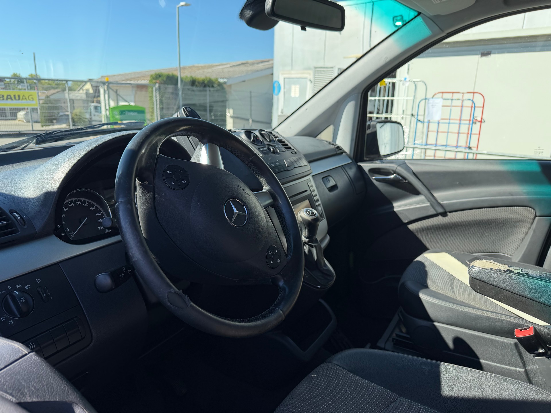 MERCEDES-BENZ Viano 2.2 CDI Blue Eff. Trend Ed. L 4Matic A-image-11