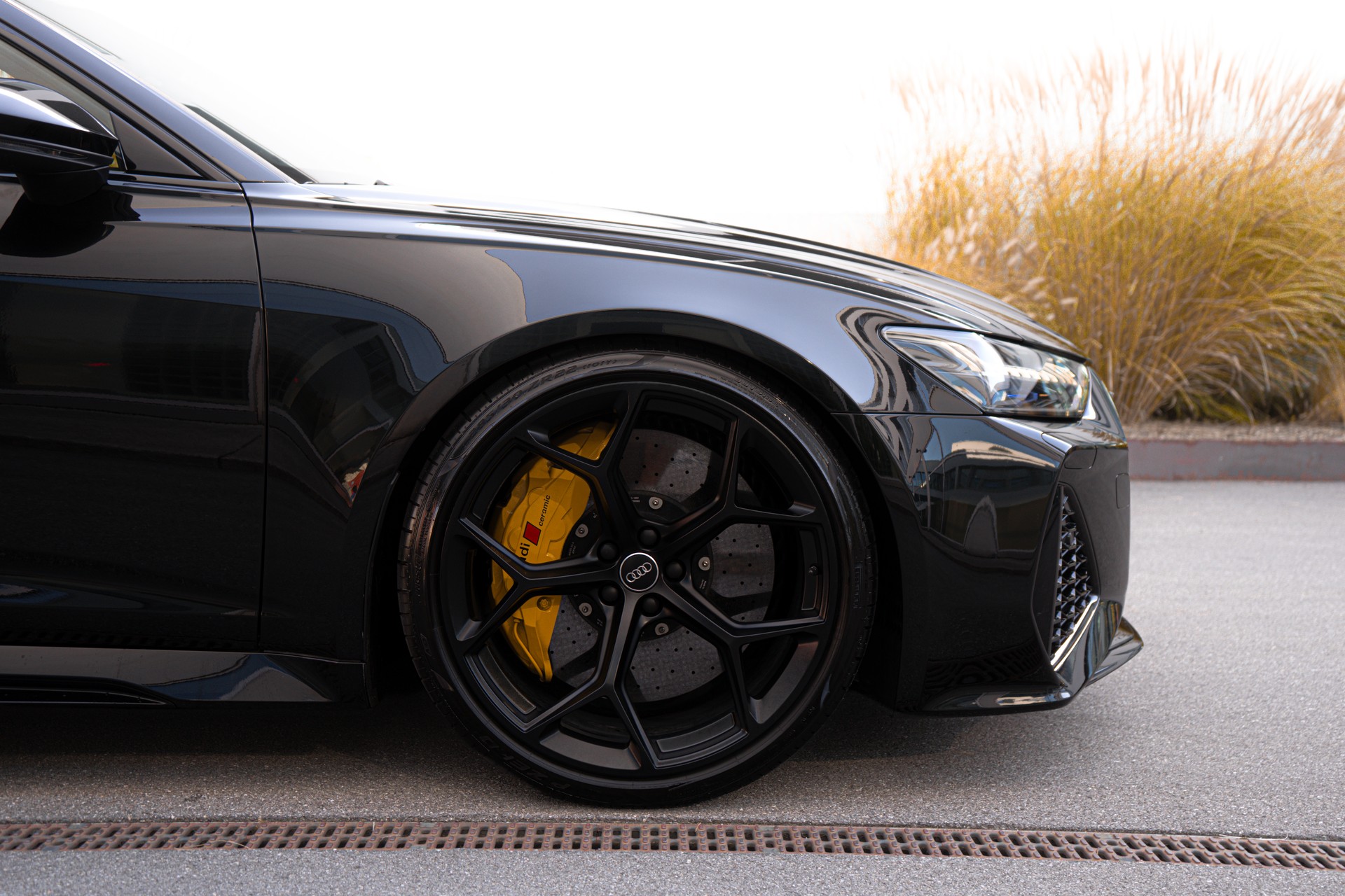 AUDI 4.0 V8 TFSI quattro T-Tronic-image-2