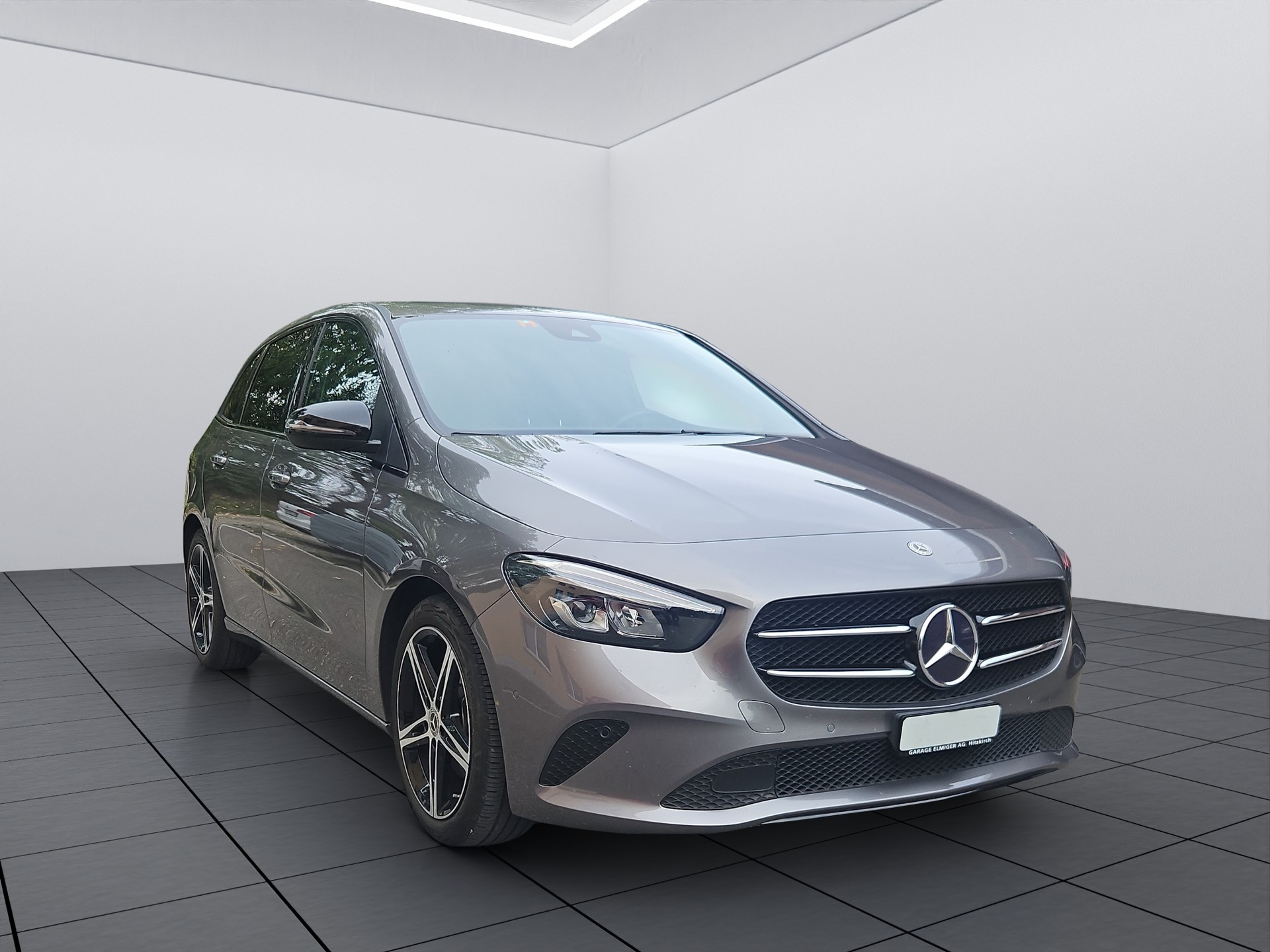 MERCEDES-BENZ B 200 d Night Star 8G-DCT-image-1