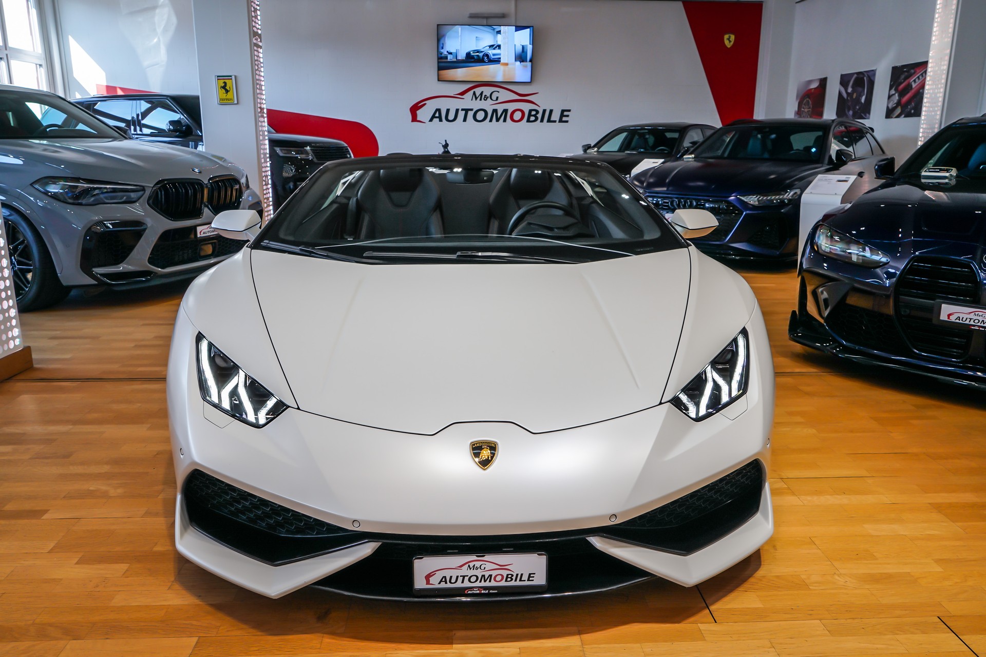 LAMBORGHINI Huracan LP610-4 Spyder DCT "Novitec"-showroom-element-1