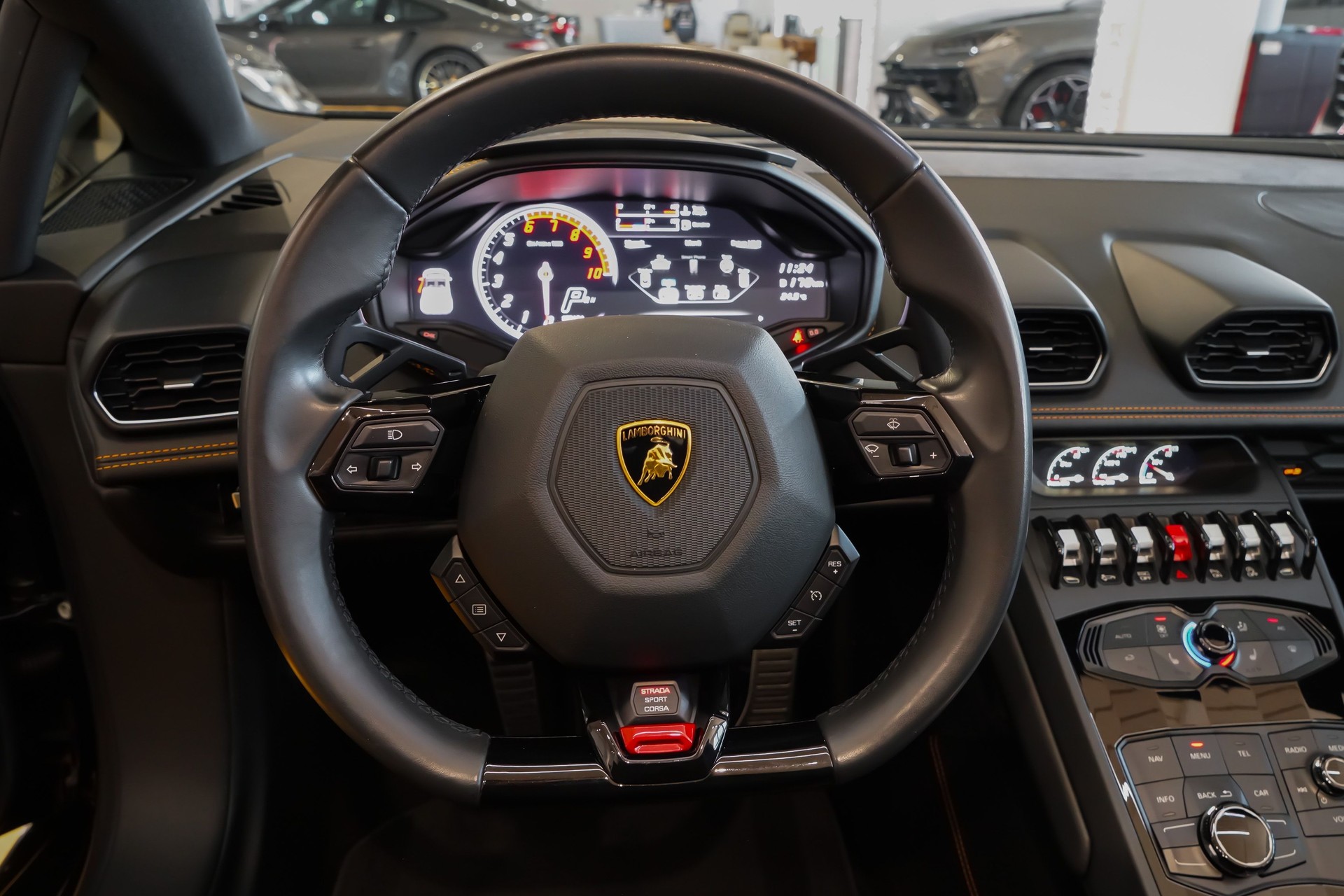 LAMBORGHINI Huracan LP610-4 Spyder DCT "Novitec"-image-12