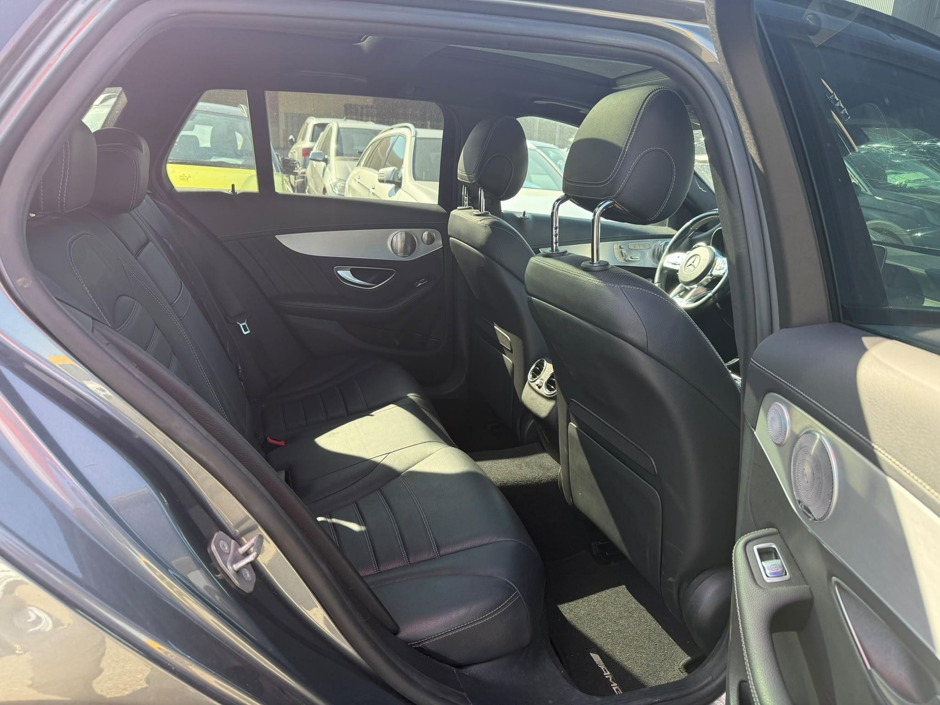 MERCEDES-BENZ C 43 AMG 4matic-image-12