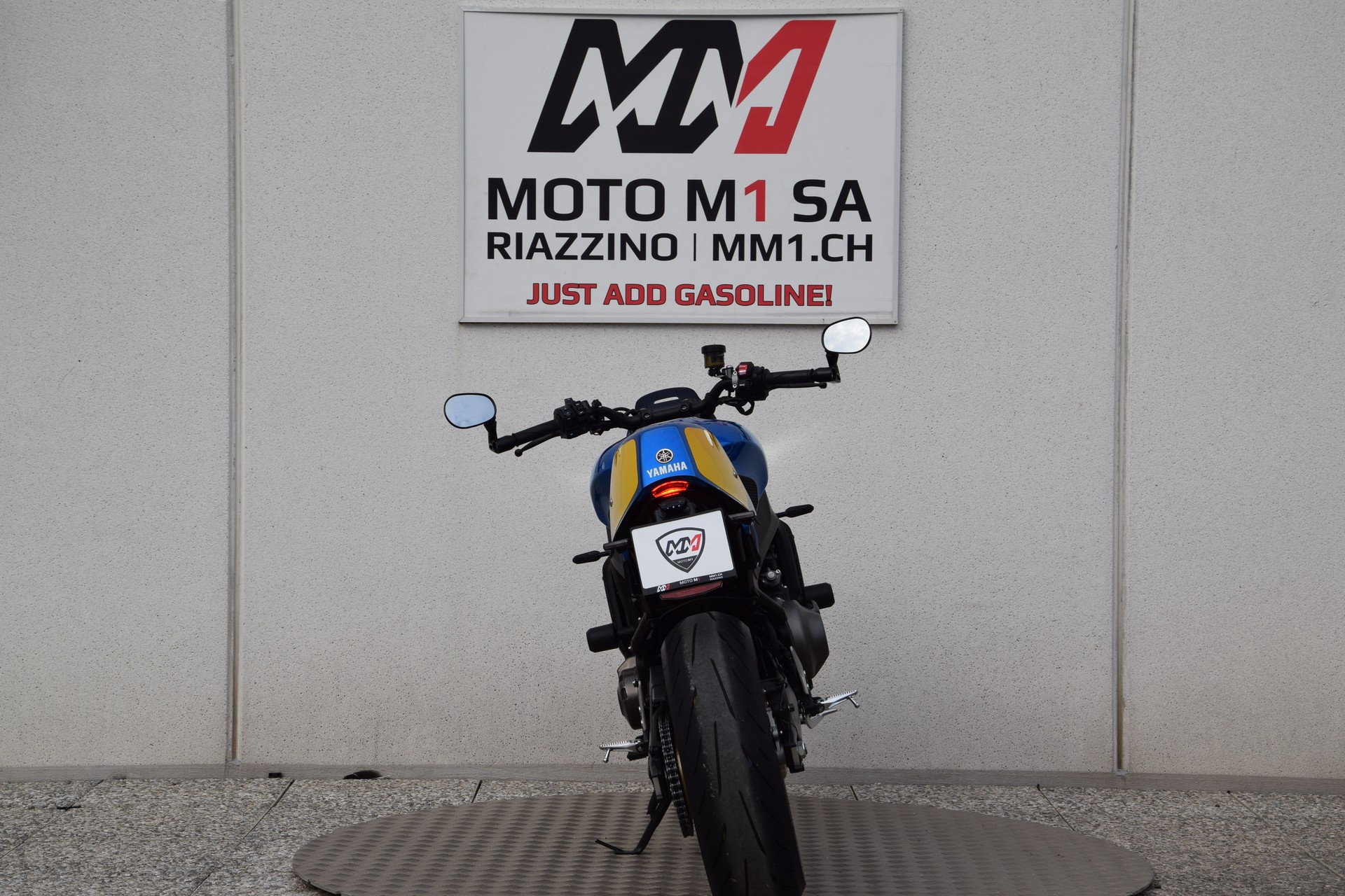 YAMAHA XSR 900-image-6