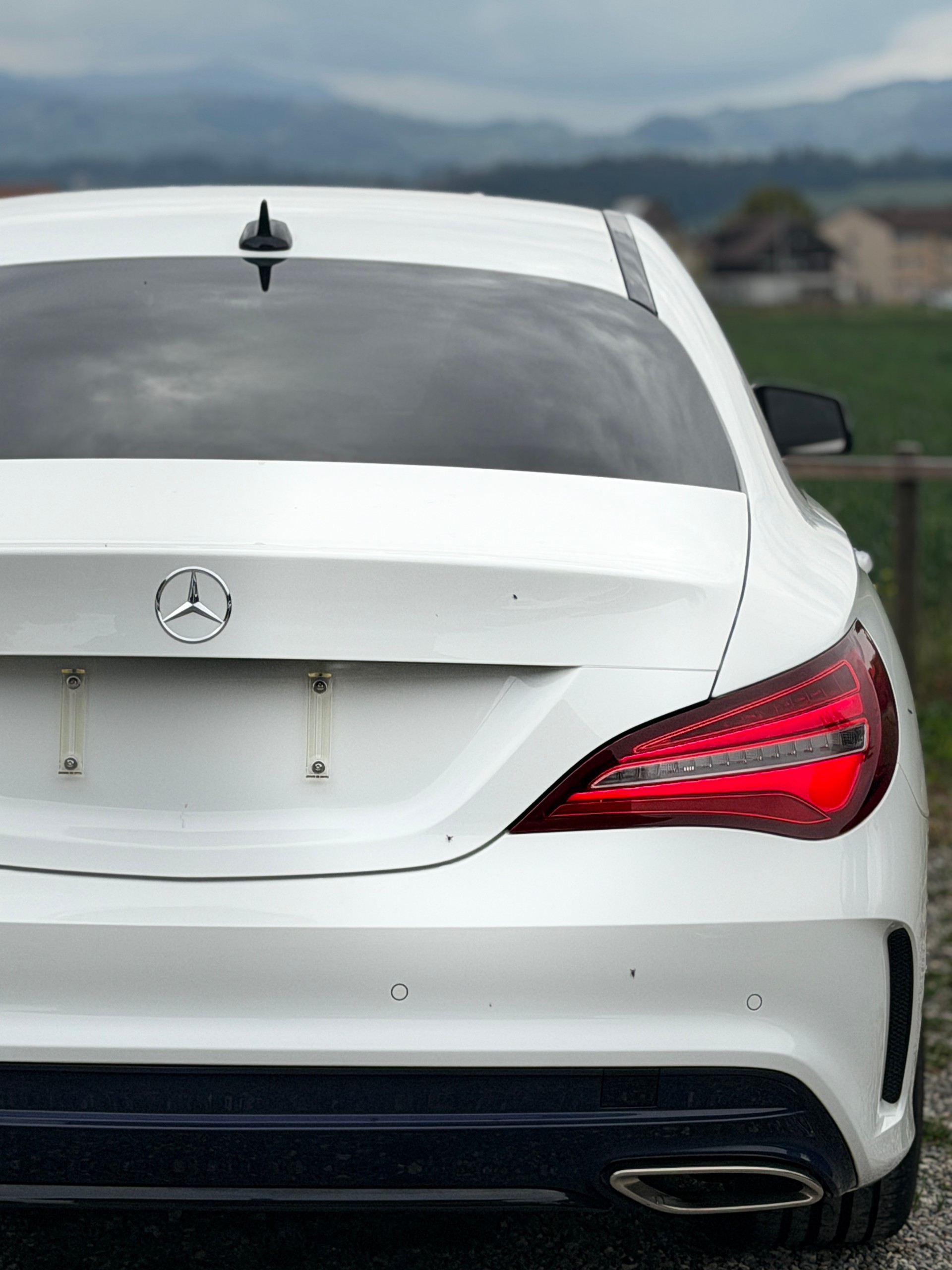 MERCEDES-BENZ CLA 250 Sport 4Matic 7G-DCT-image-4