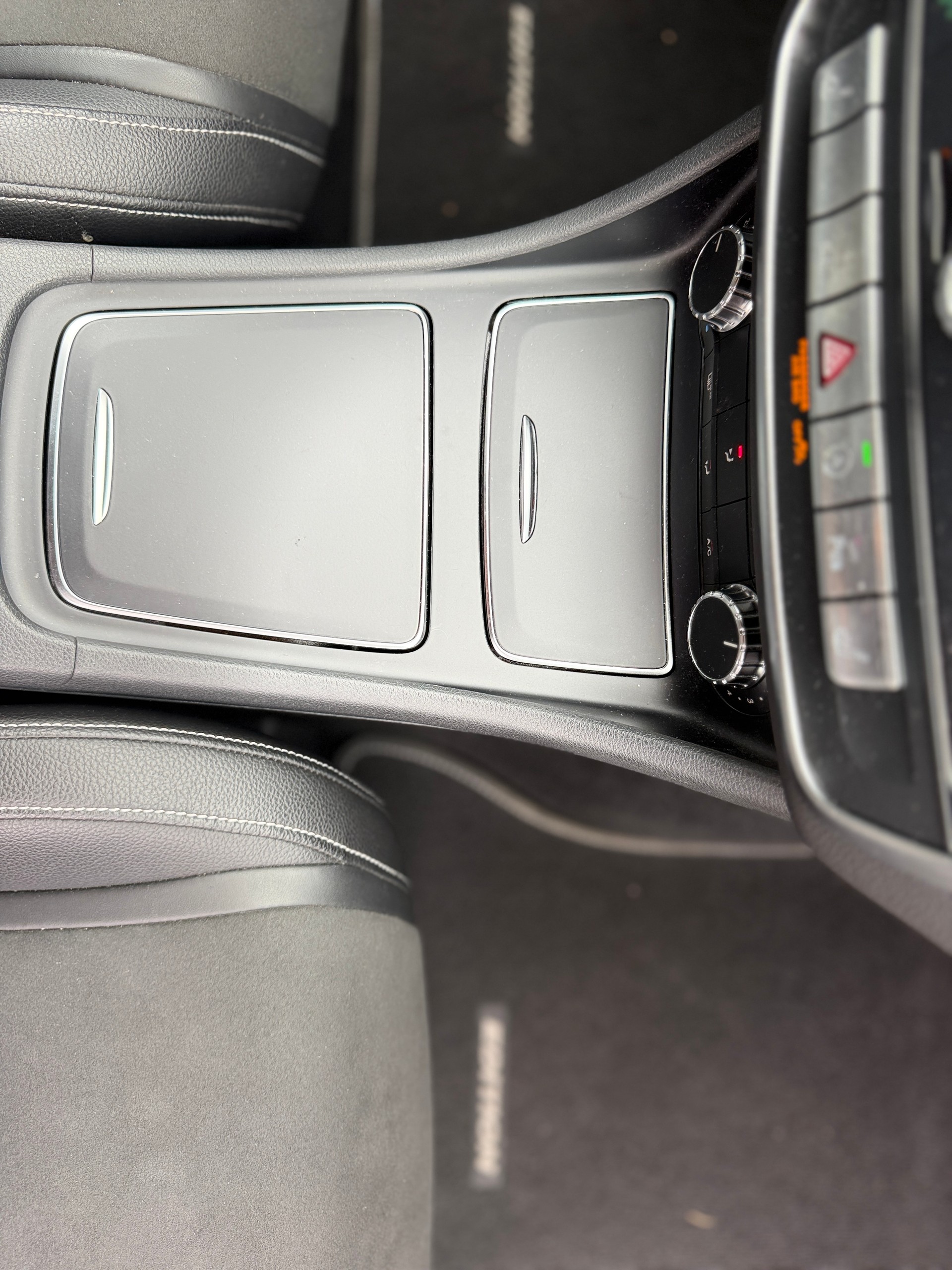 MERCEDES-BENZ CLA 250 Sport 4Matic 7G-DCT-image-23