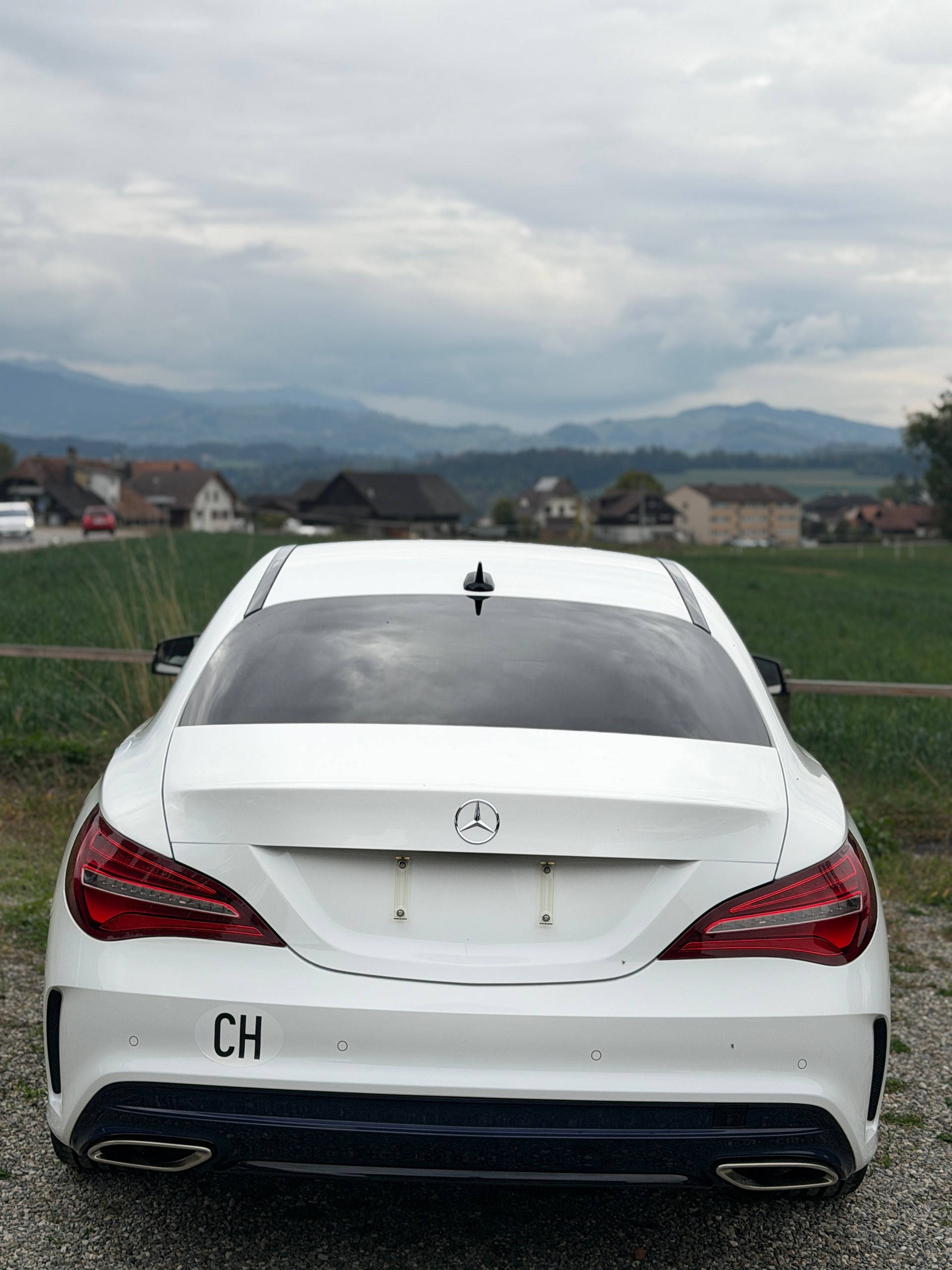 MERCEDES-BENZ CLA 250 Sport 4Matic 7G-DCT-showroom-element-3