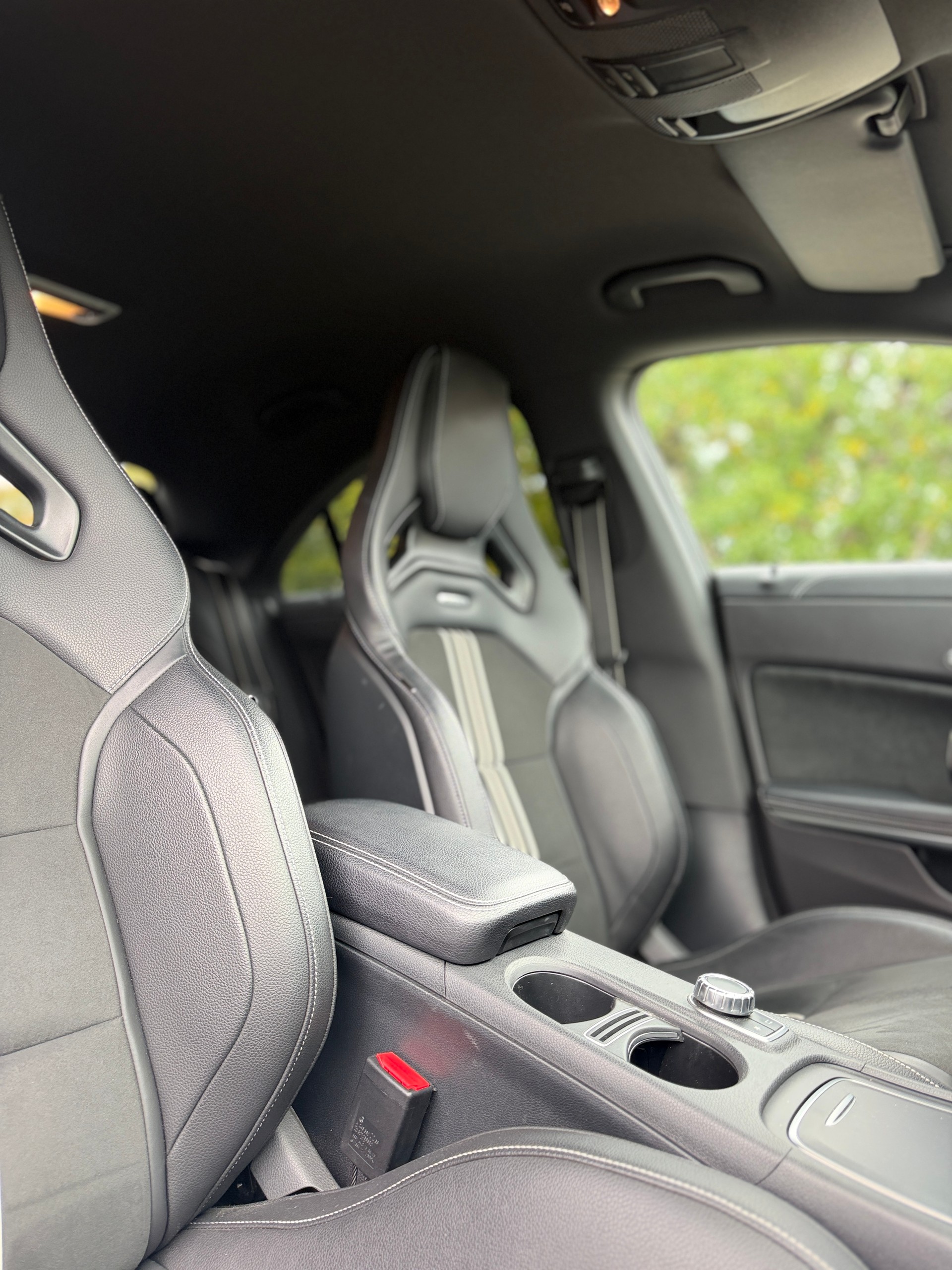 MERCEDES-BENZ CLA 250 Sport 4Matic 7G-DCT-image-22