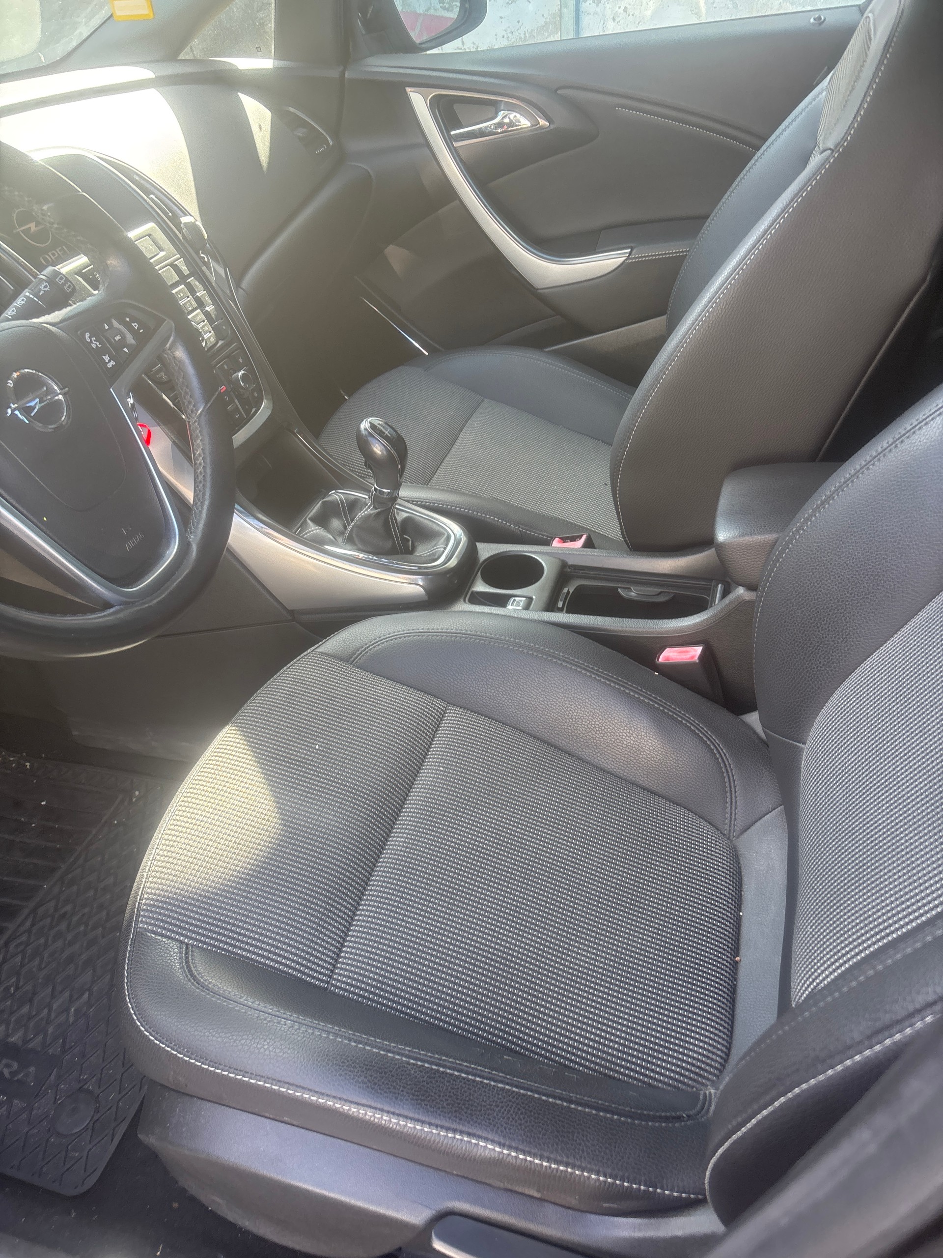 OPEL Astra 2.0 CDTi Sport-image-7