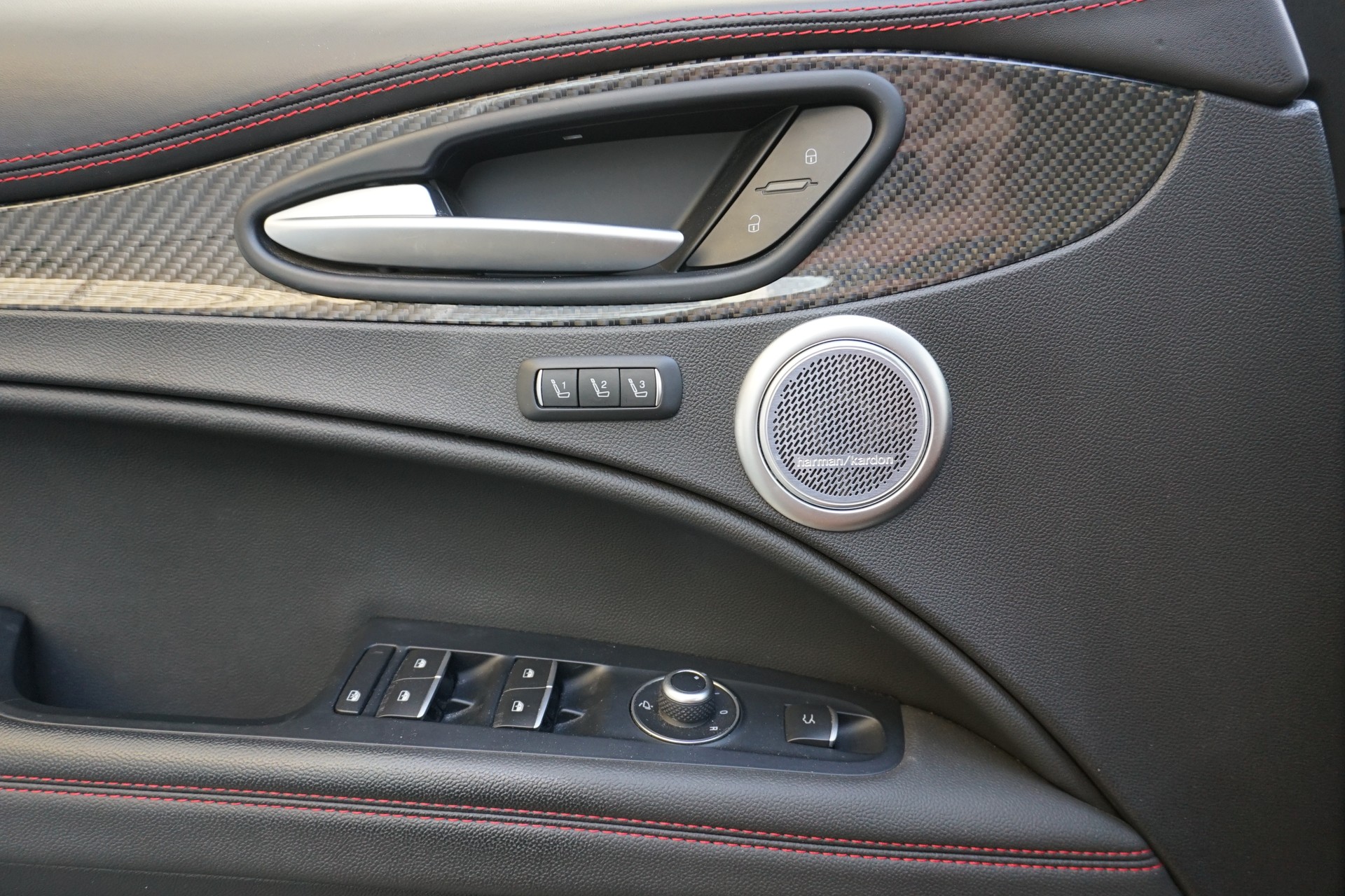ALFA ROMEO Stelvio 2.9 V6 Quadrif.Q4-image-16