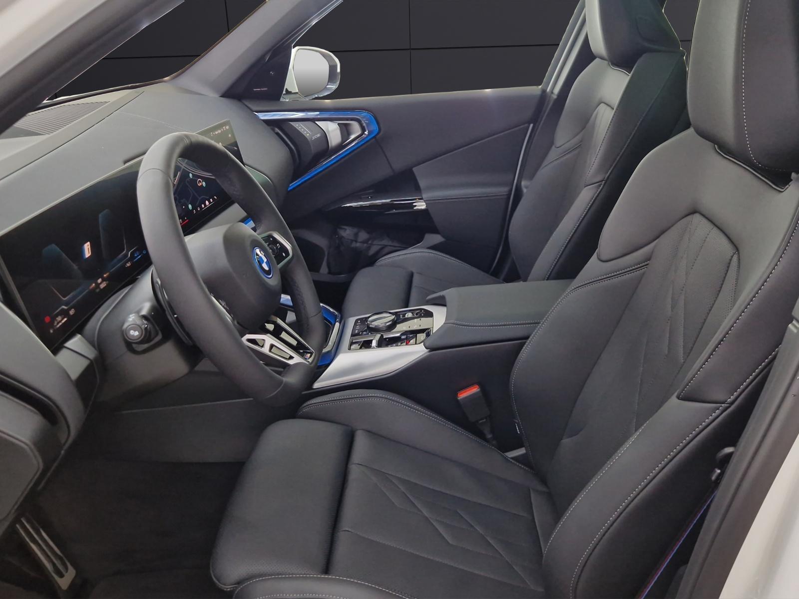 BMW X3 30e xDrive-image-10