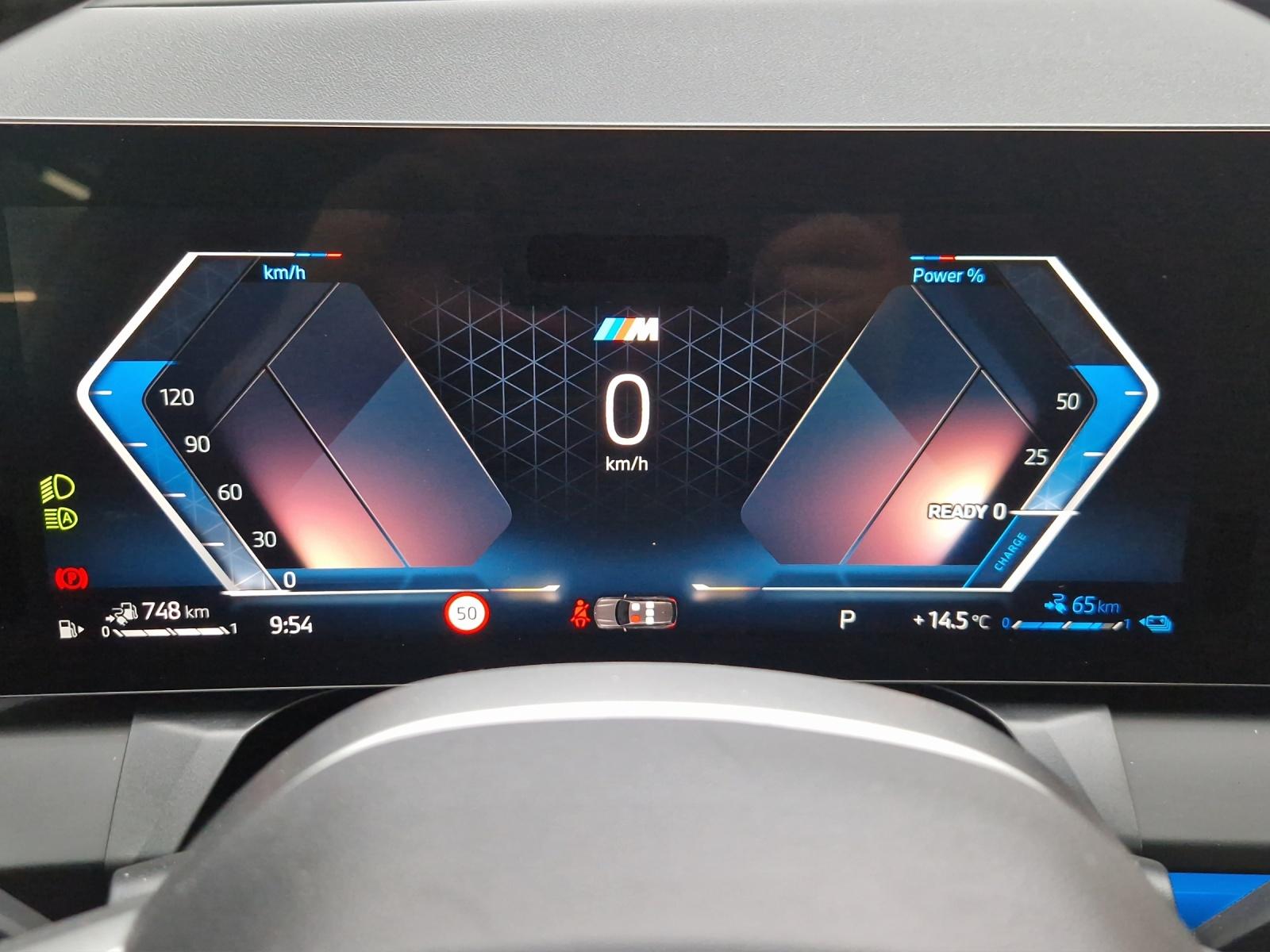 BMW X3 30e xDrive-image-19