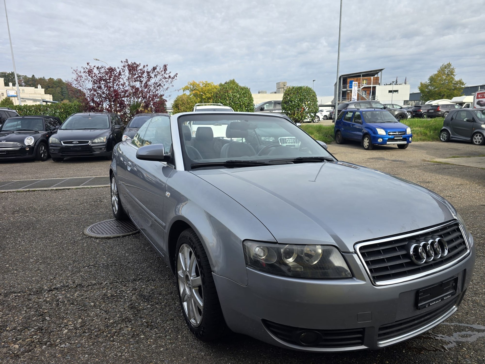 AUDI A4 Cabriolet 1.8 Turbo-image-0
