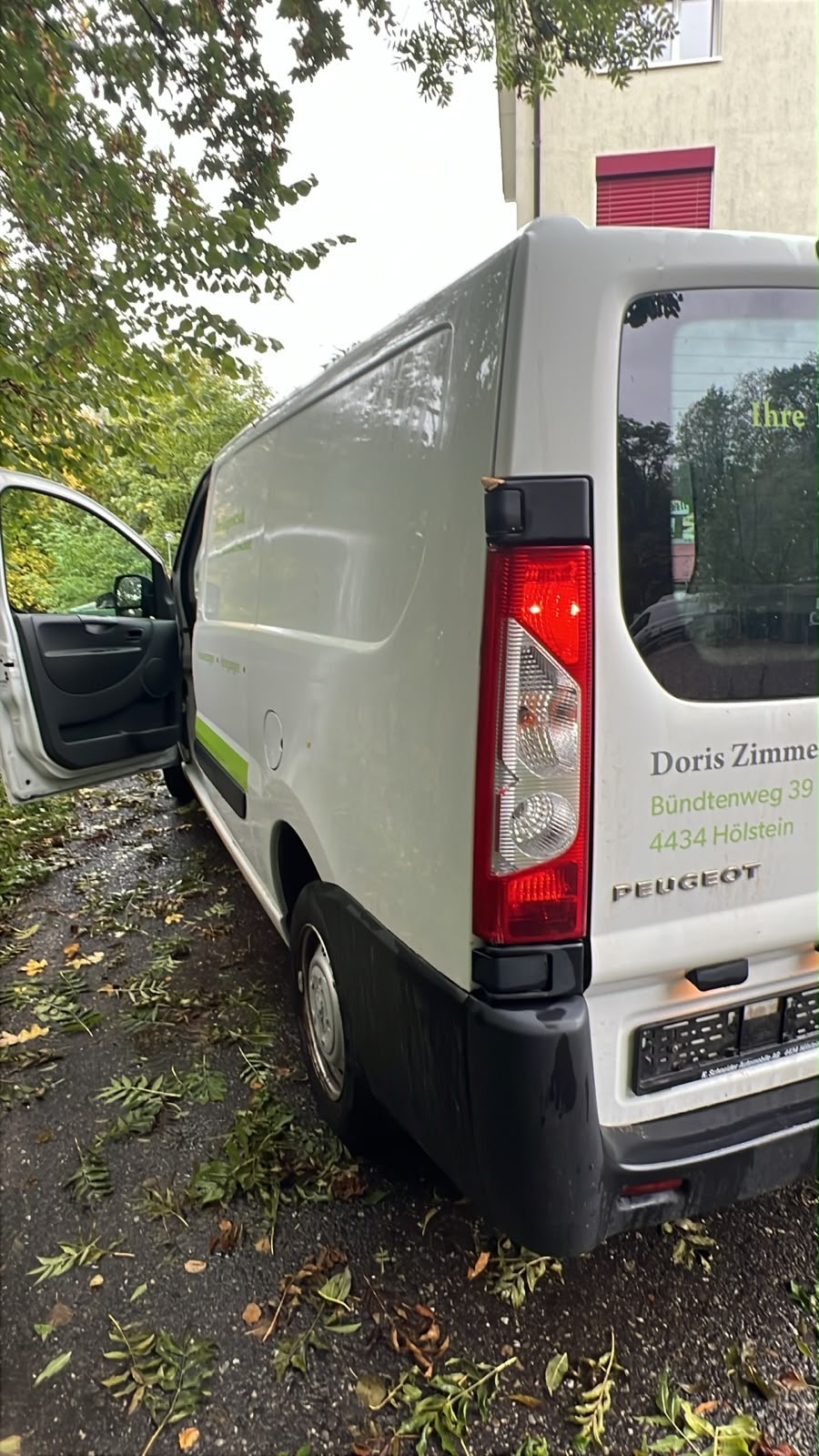 PEUGEOT Expert 2.0 HDi 229 L2H-image-4