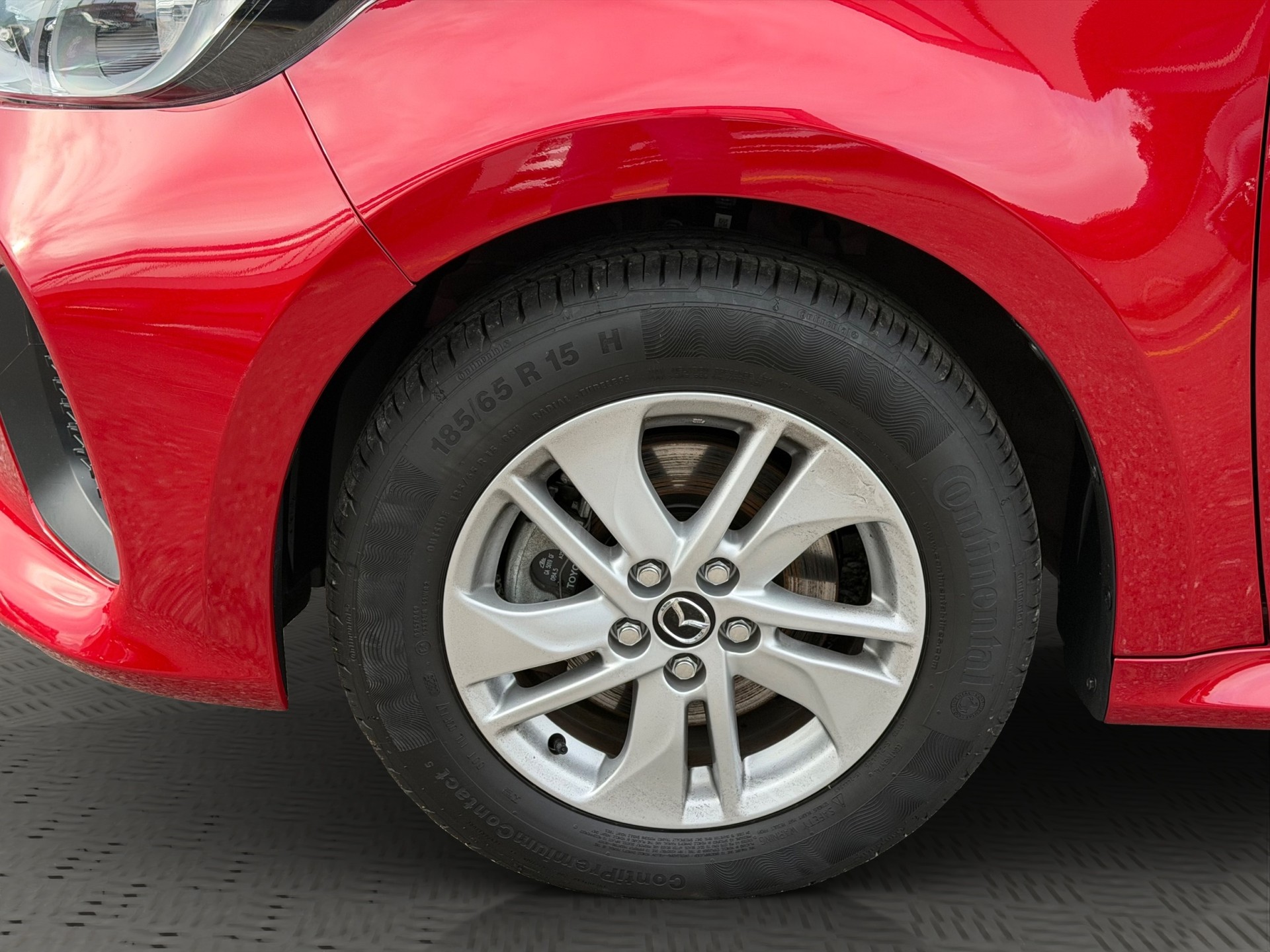 MAZDA 2 Hybrid Centre-line-image-24